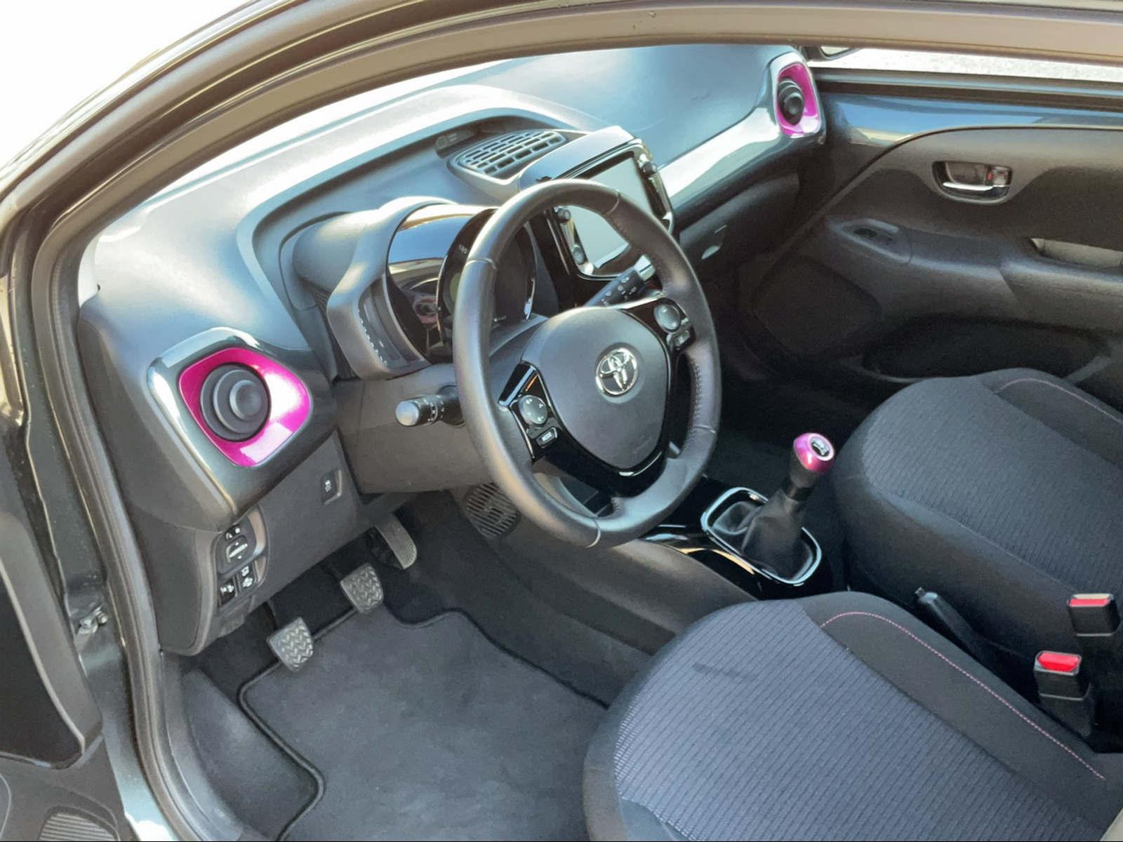 TOYOTA Aygo 1.0 VVT-i Limited Grey-image-3