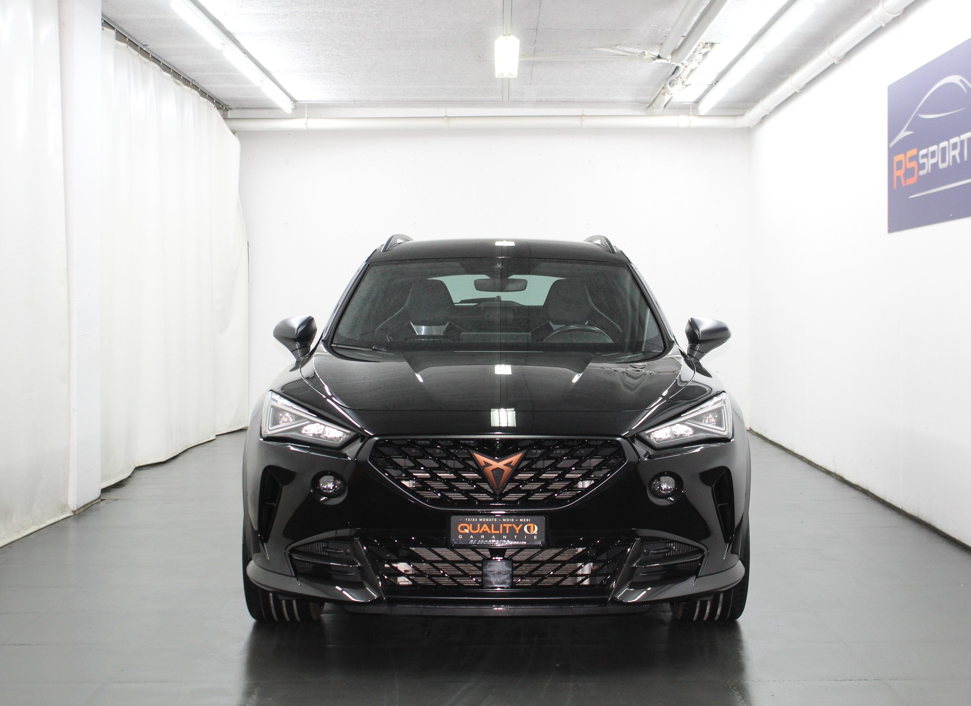 CUPRA Formentor 2.5TSI VZ5 4Drive DSG CUPBucket Sportschalensitze Vollleder / CH-Fahrzeug-image-2