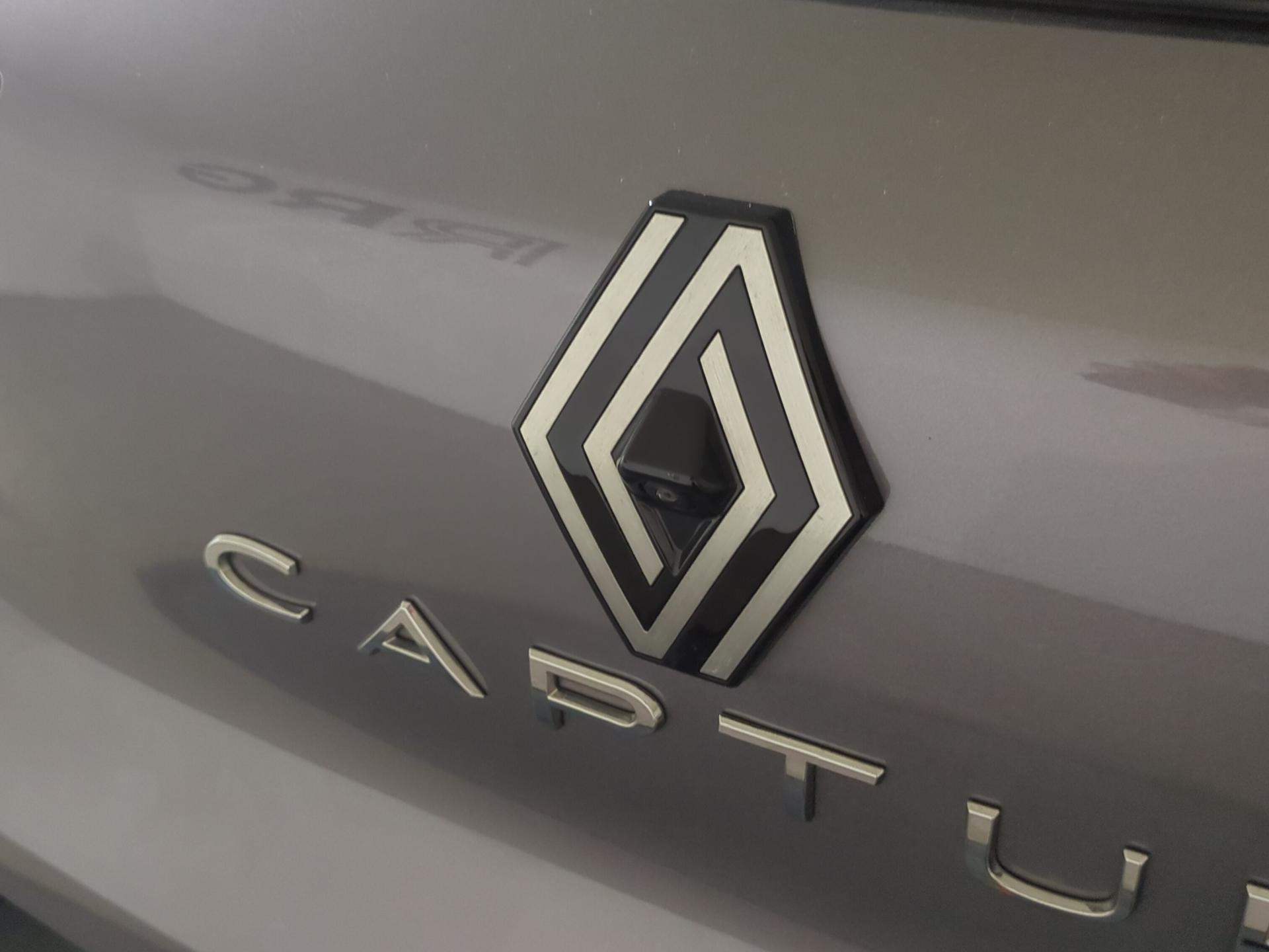 RENAULT Captur 1.6 E-Tech 145 Evolution DHT-image-18