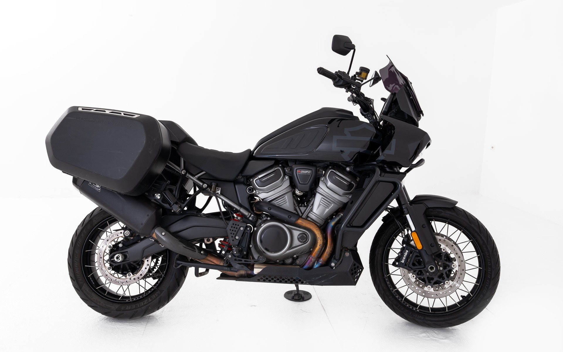 HARLEY-DAVIDSON RA Pan America 1250 Special-showroom-element-1