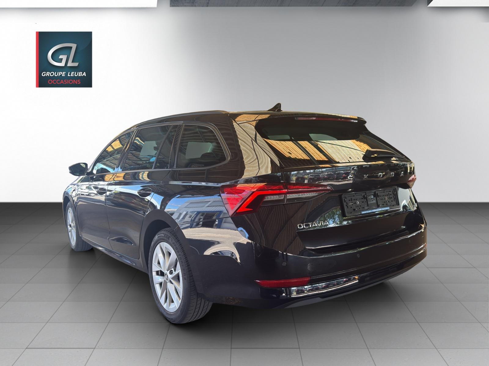 SKODA Octavia Combi 1.4 TSI PHEV DSG Ambition-image-2