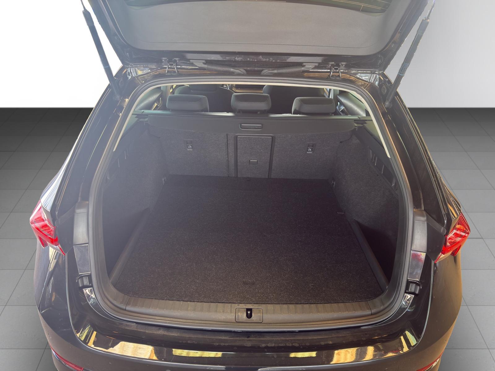 SKODA Octavia Combi 1.4 TSI PHEV DSG Ambition-image-4
