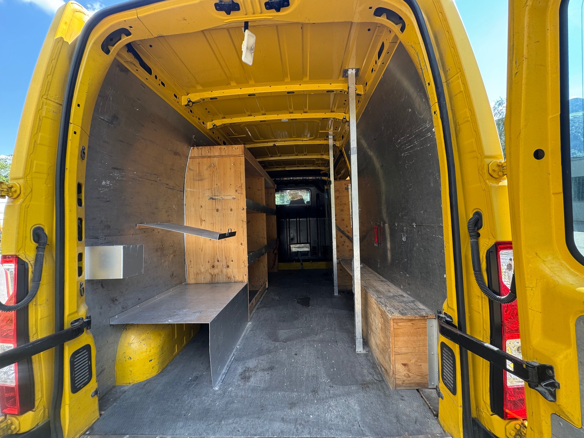 RENAULT Master T35 2.3dCi L3H3 A-image-7