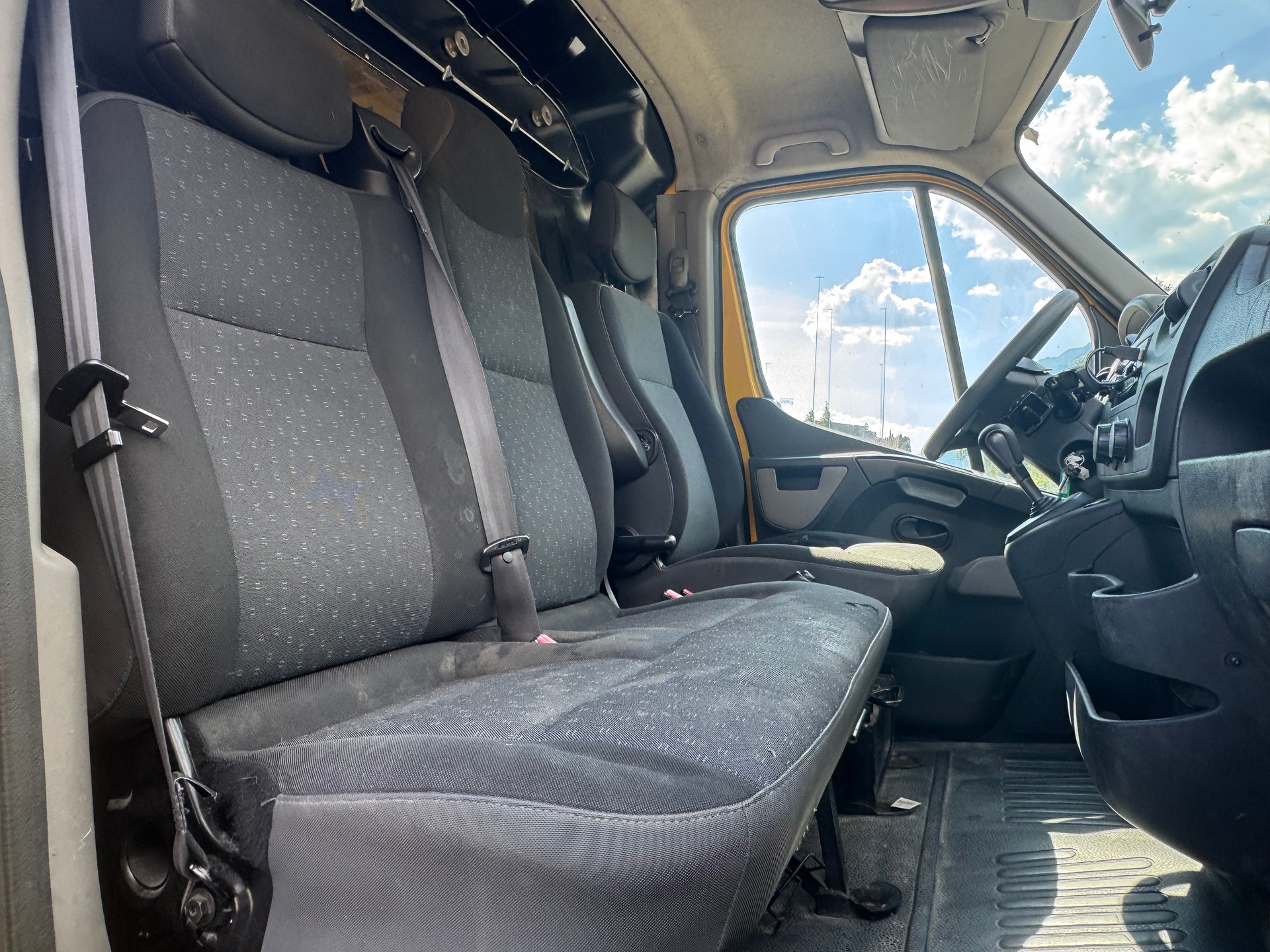 RENAULT Master T35 2.3dCi L3H3 A-image-14