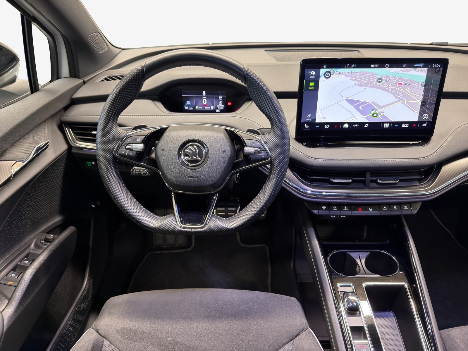 SKODA Enyaq iV 80x SportLine-image-8