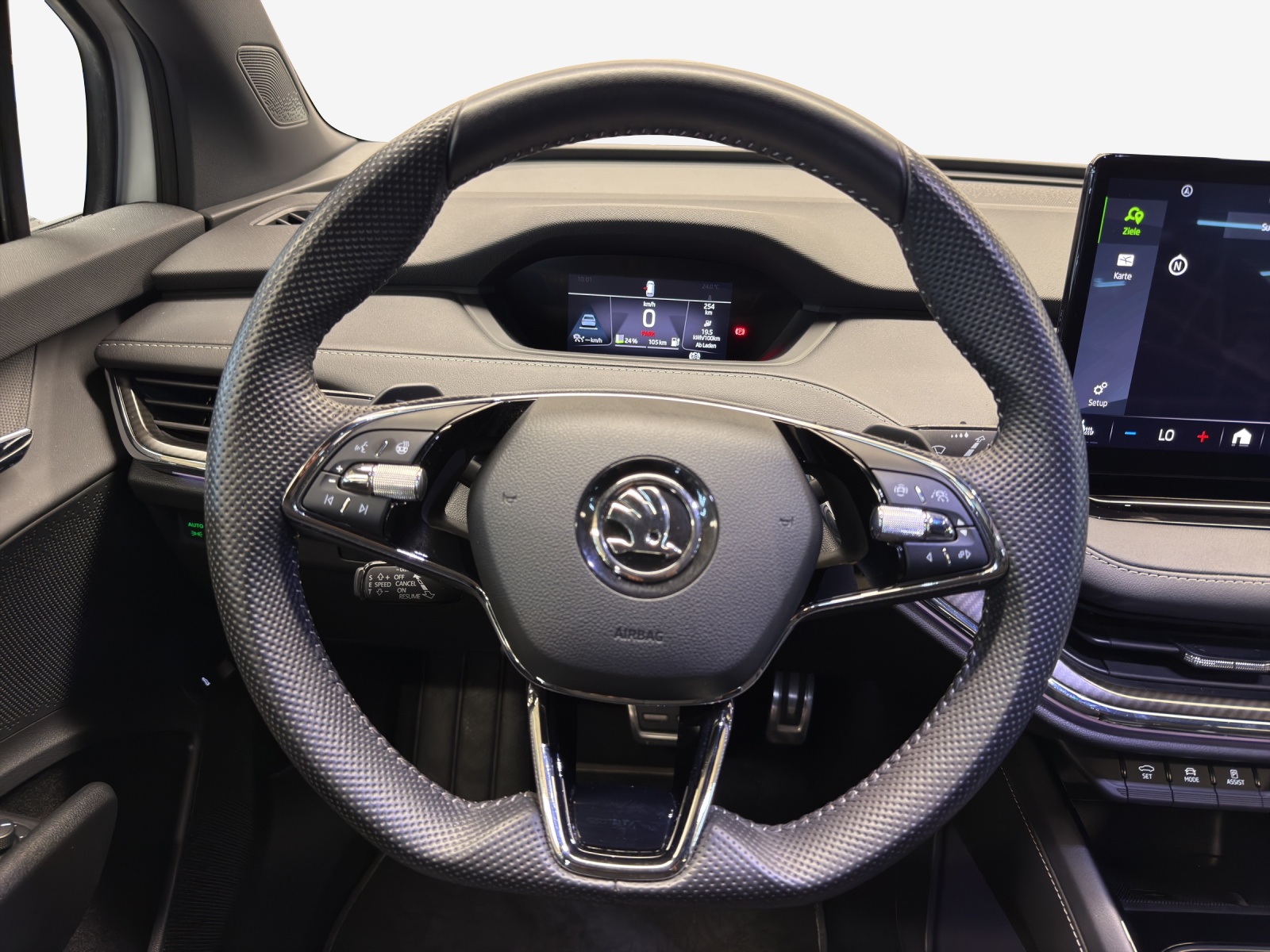 SKODA Enyaq iV 80x SportLine-image-9