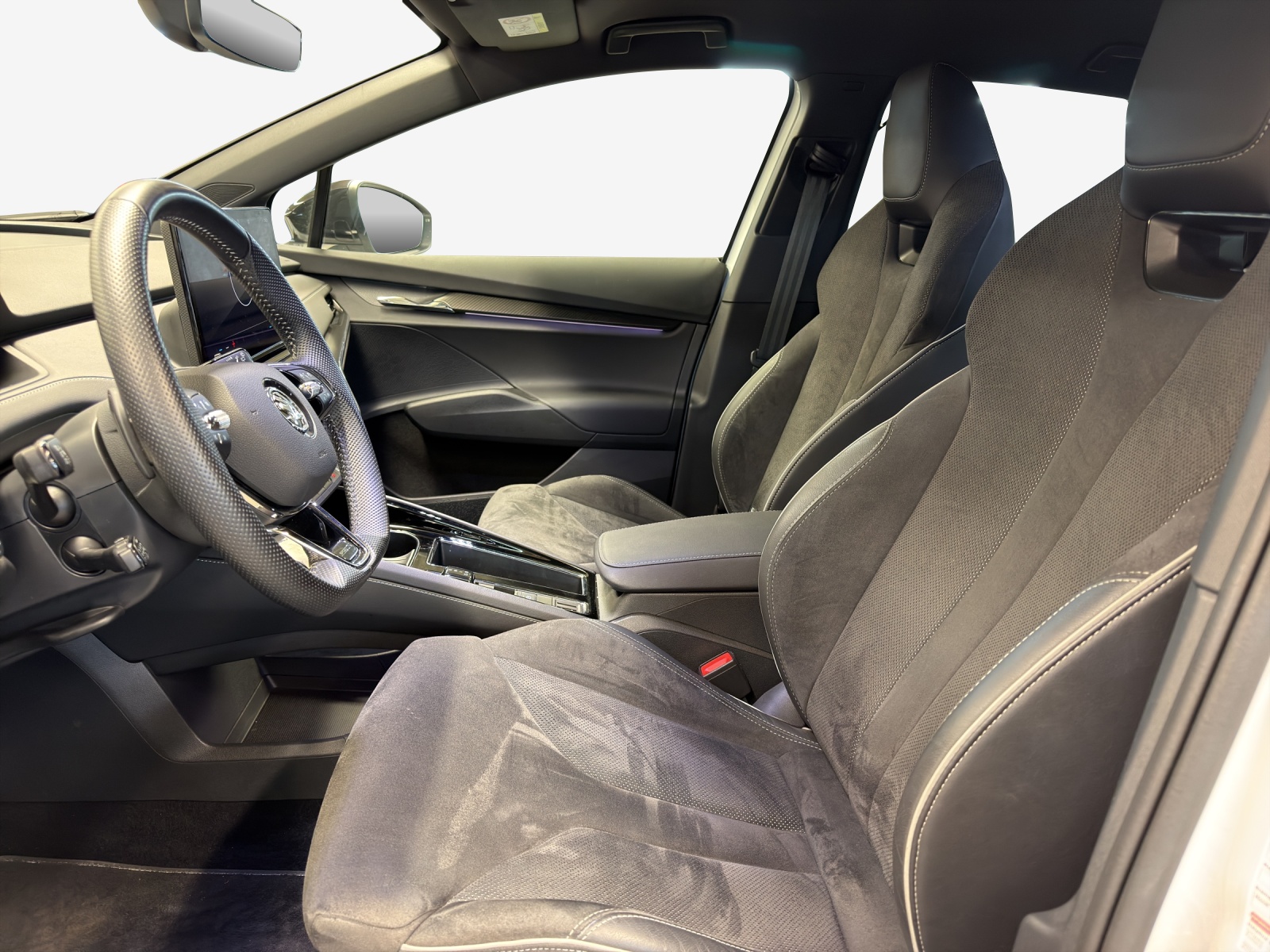 SKODA Enyaq iV 80x SportLine-image-7