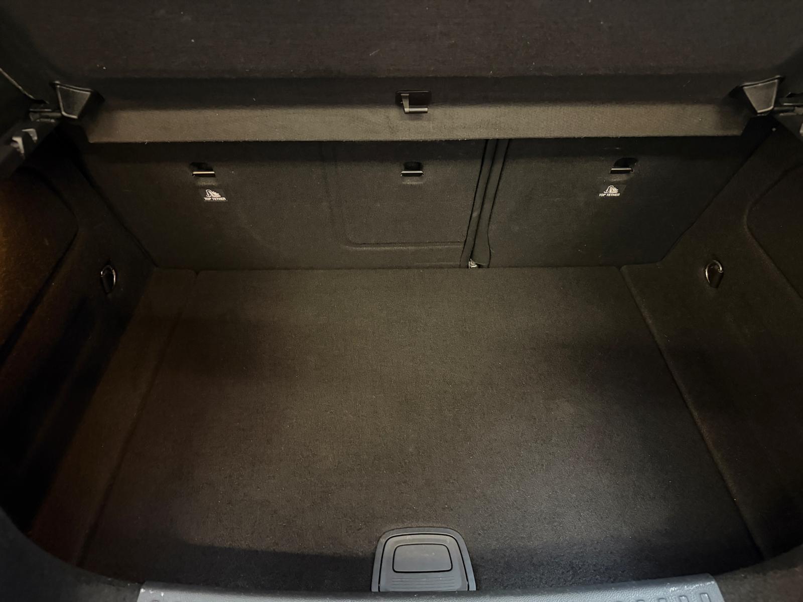 MERCEDES-BENZ A 160 CDI Urban-image-14