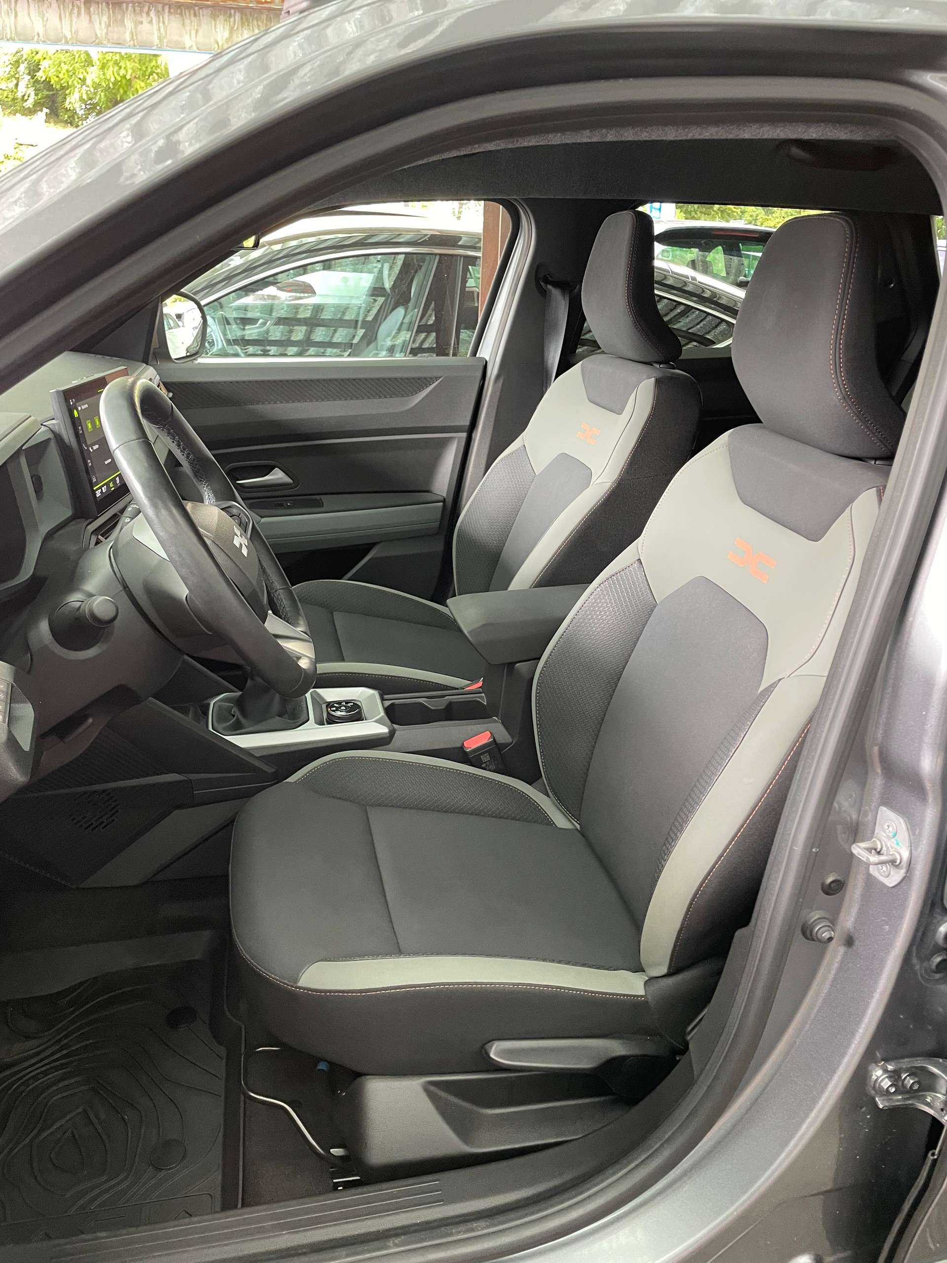 DACIA Duster TCe 130 48V Extreme 4x4-image-7