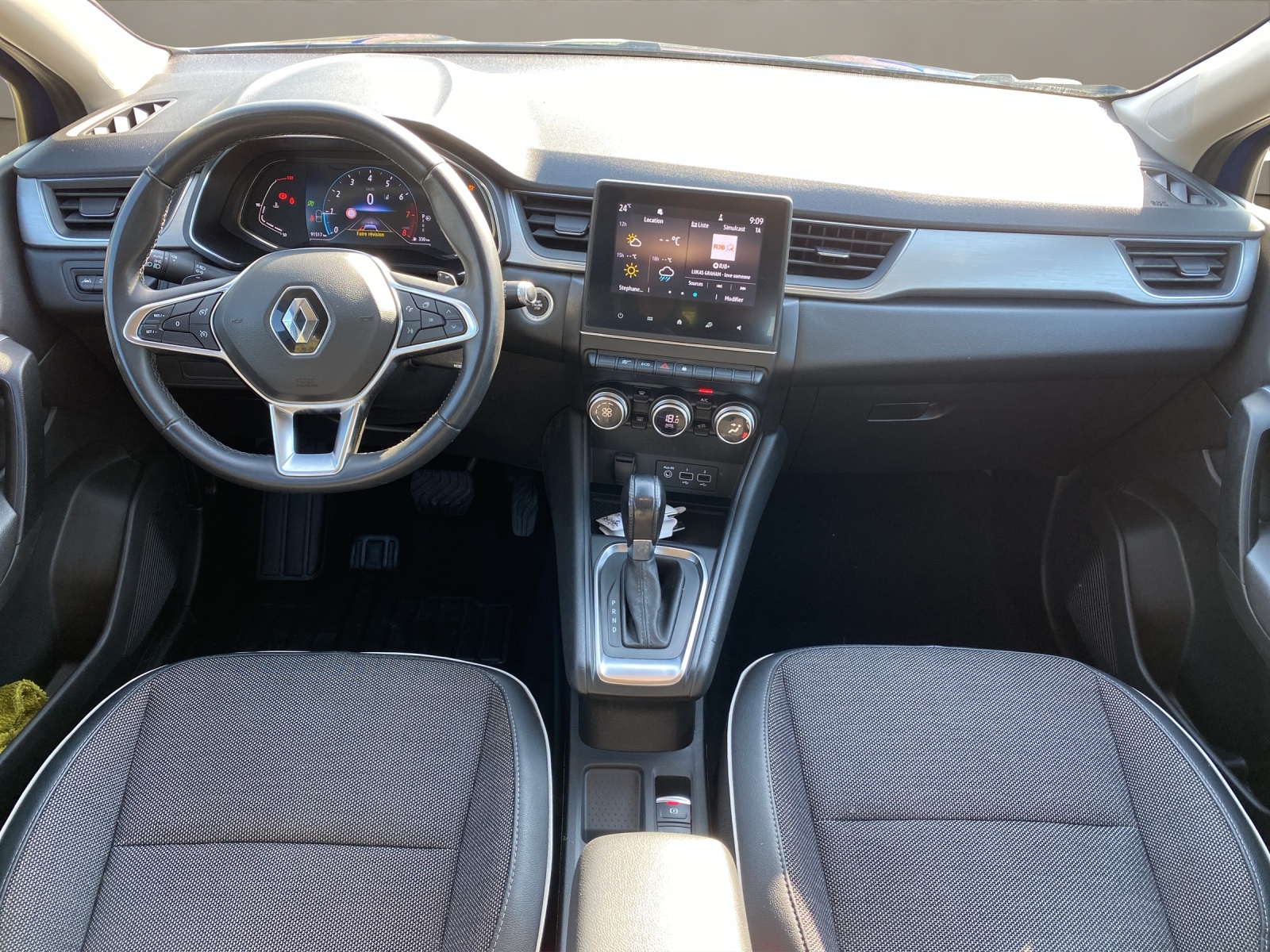 RENAULT Captur 1.3 TCe EDC Intens EDC-image-10