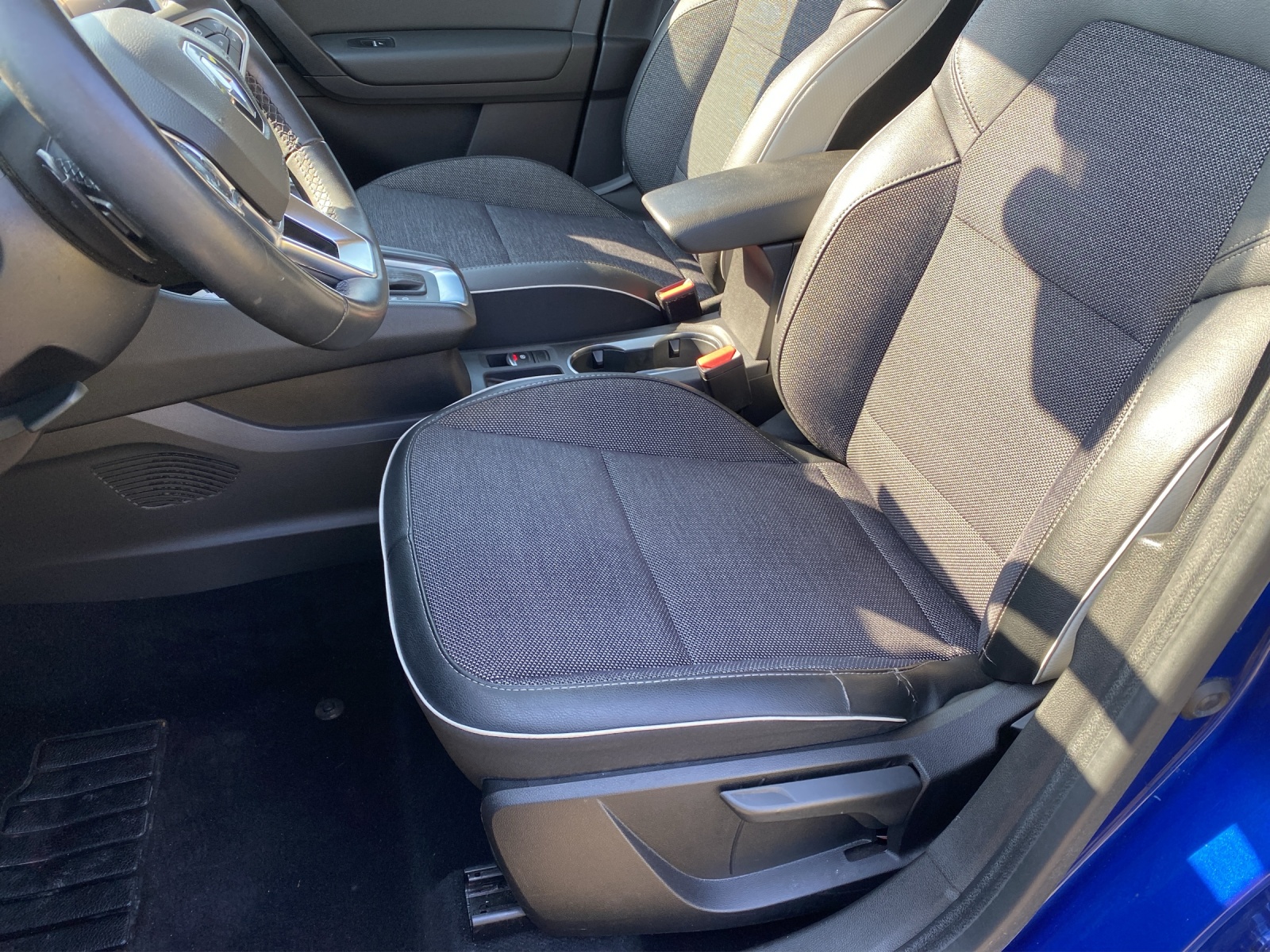 RENAULT Captur 1.3 TCe EDC Intens EDC-image-8