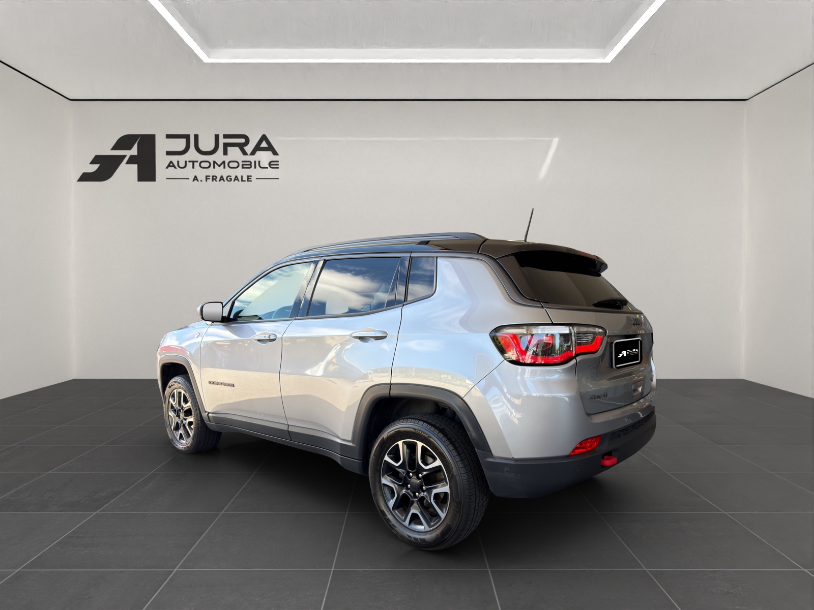 JEEP Compass 2.0 CRD Trailhawk AWD-image-4