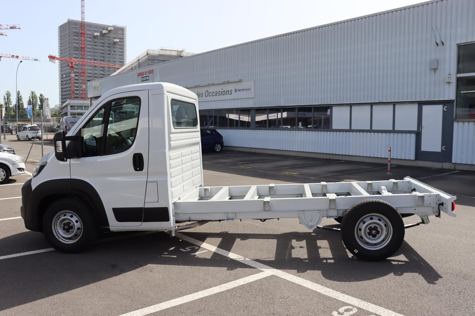 CITROEN Jumper Kab.-Ch. 35+ L2S 2.2 BlueHDi 140-image-4