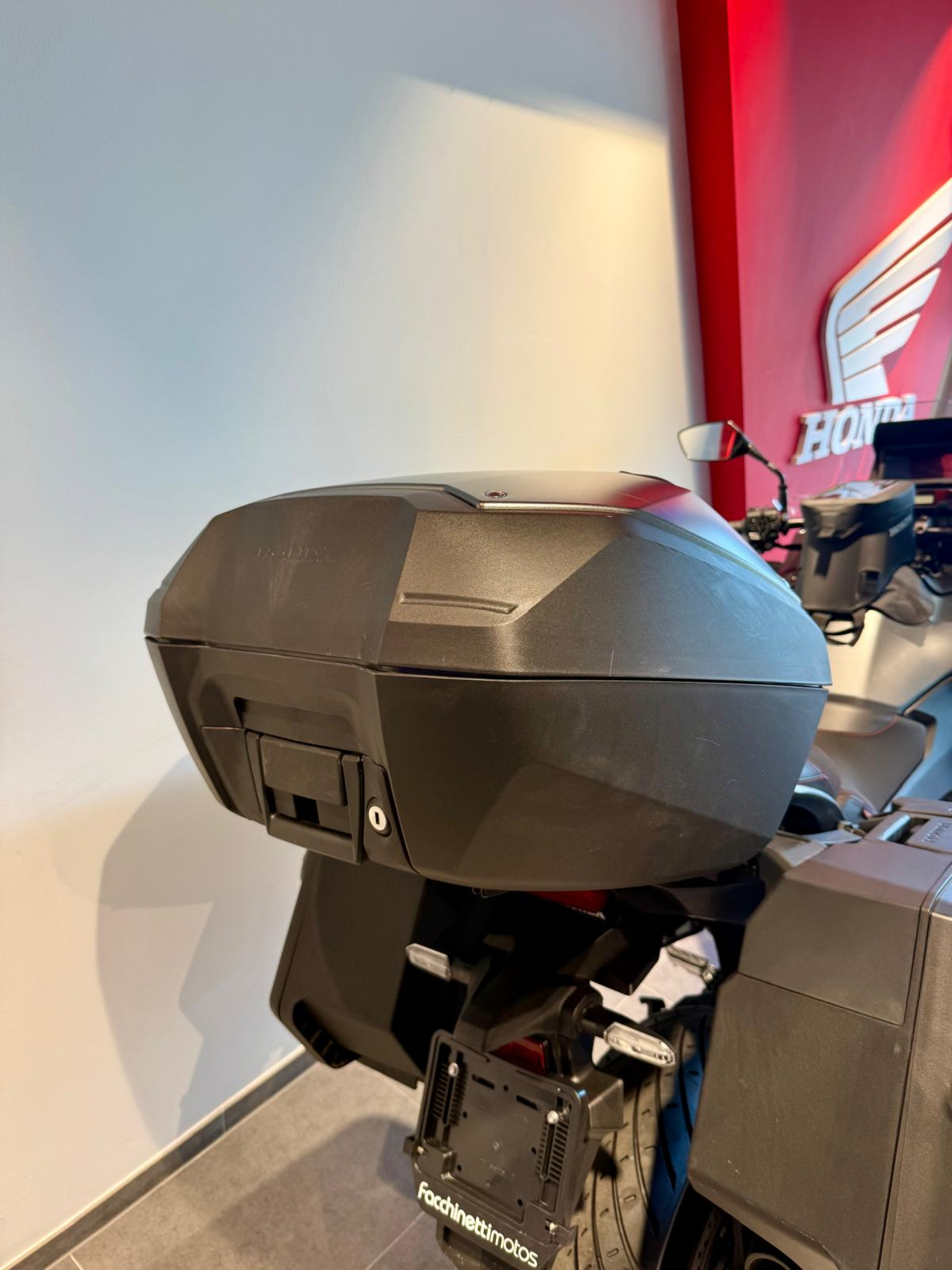 HONDA NT 1100 DCT-image-5