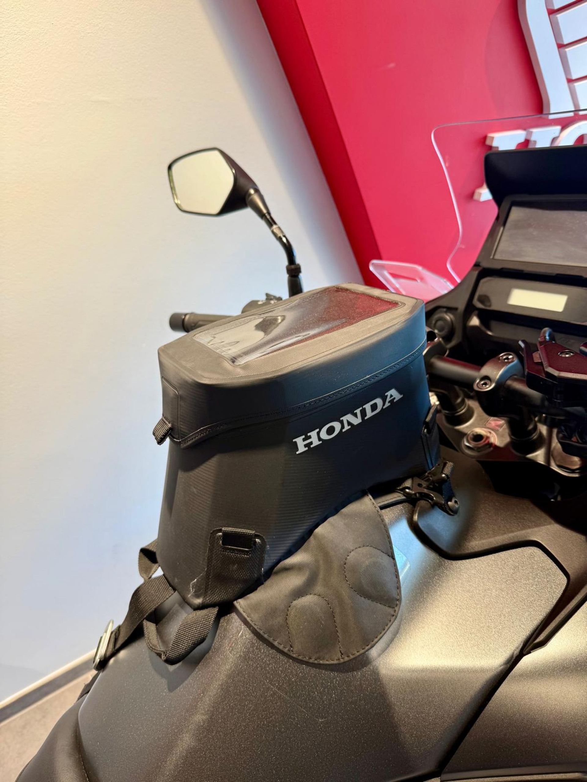 HONDA NT 1100 DCT-image-6