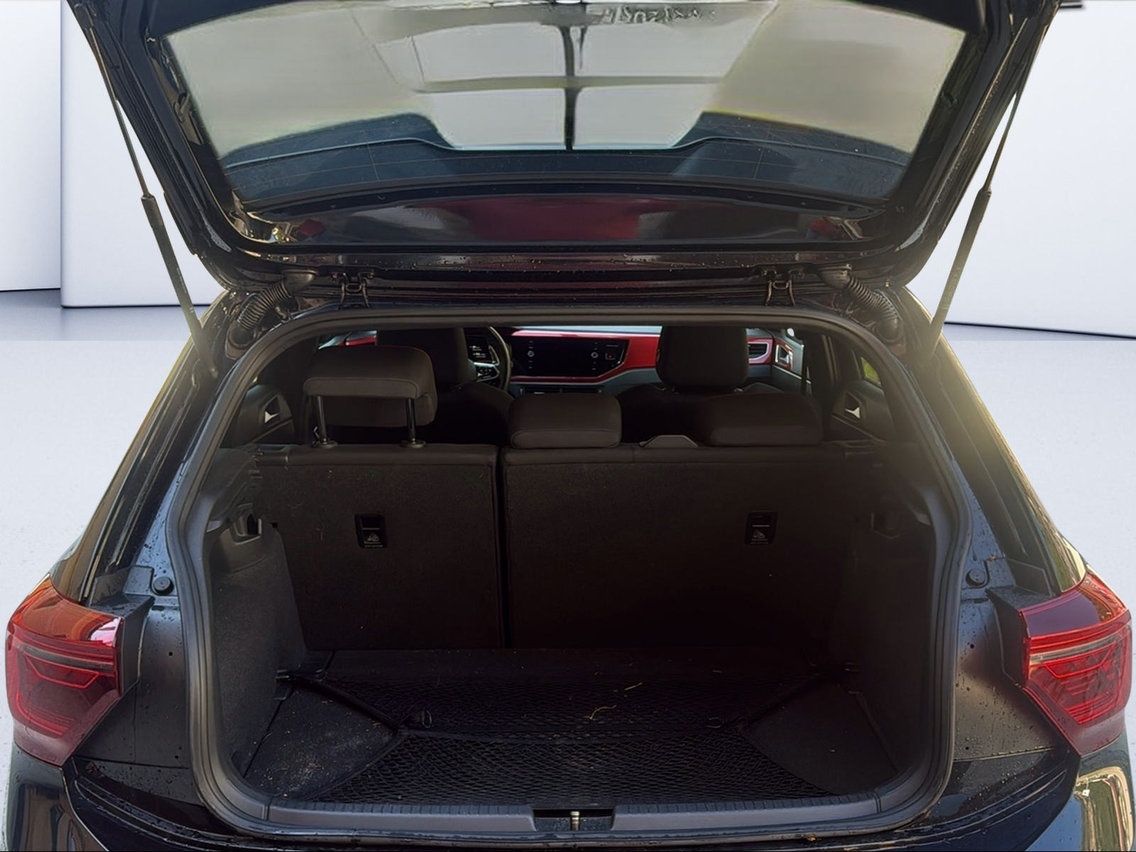 VW Polo 2.0 TSI GTI DSG-image-8