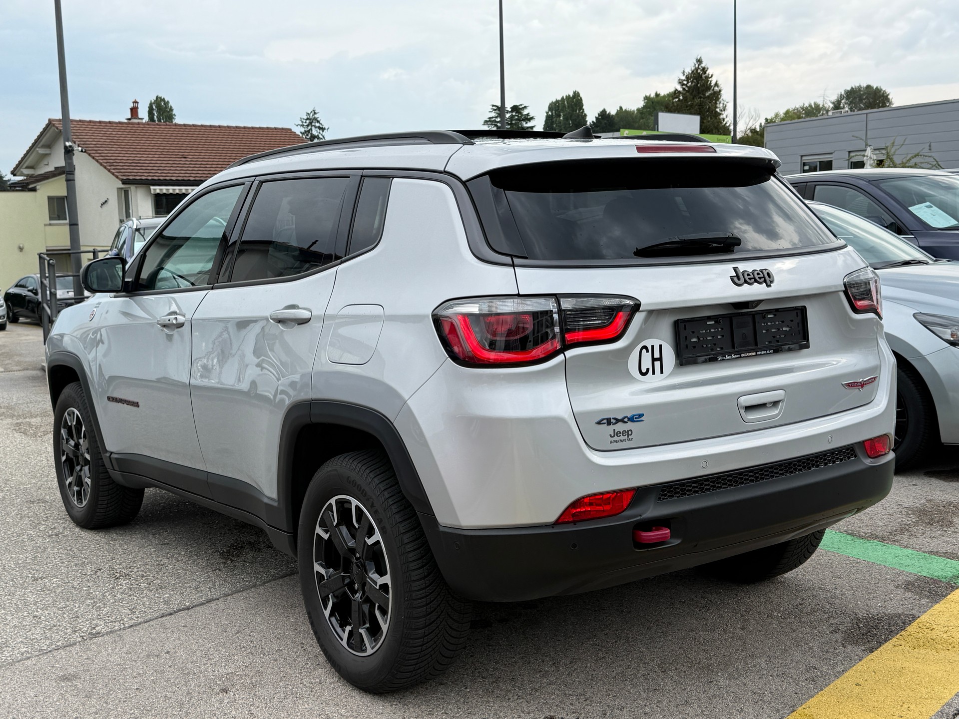 JEEP Compass 1.3 T PHEV Trailhawk AWD - Véhicule Suisse de 1ère Main - Nouvelle Expertise - NEU MFK : 31.07.2026 - Garantie dès 350.--image-8