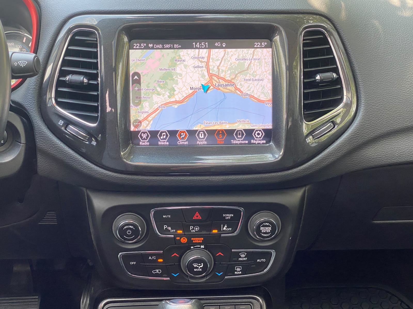 JEEP Compass 1.3 T PHEV Trailhawk AWD - Véhicule Suisse de 1ère Main - Nouvelle Expertise - NEU MFK : 31.07.2026 - Garantie 12 mois-image-15