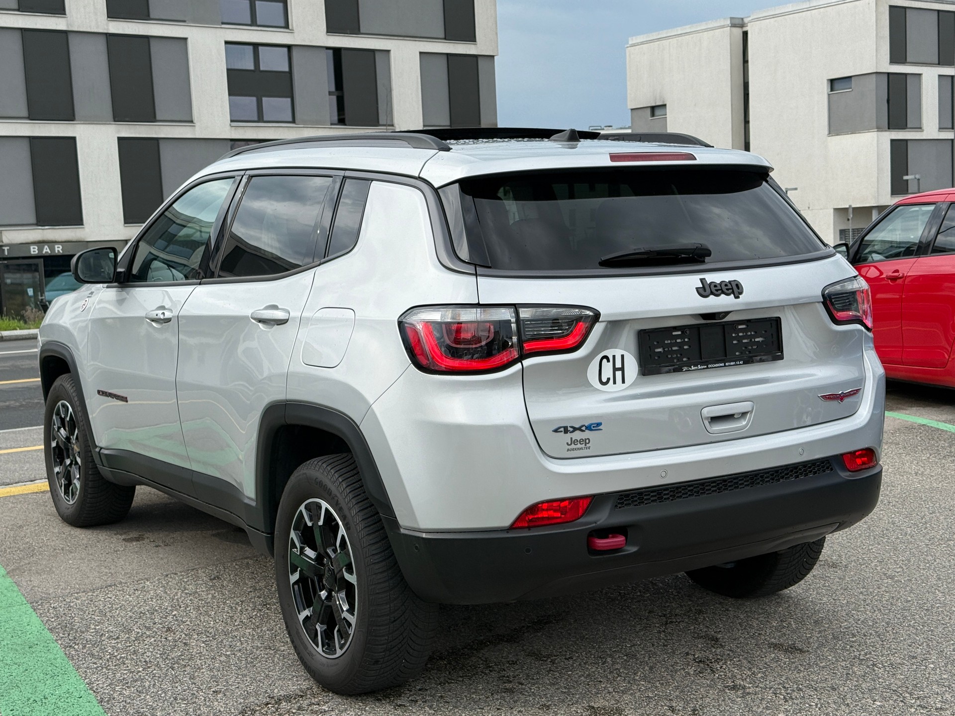 JEEP Compass 1.3 T PHEV Trailhawk AWD - Véhicule Suisse de 1ère Main - Nouvelle Expertise - NEU MFK : 31.07.2026 - Garantie dès 350.--image-6