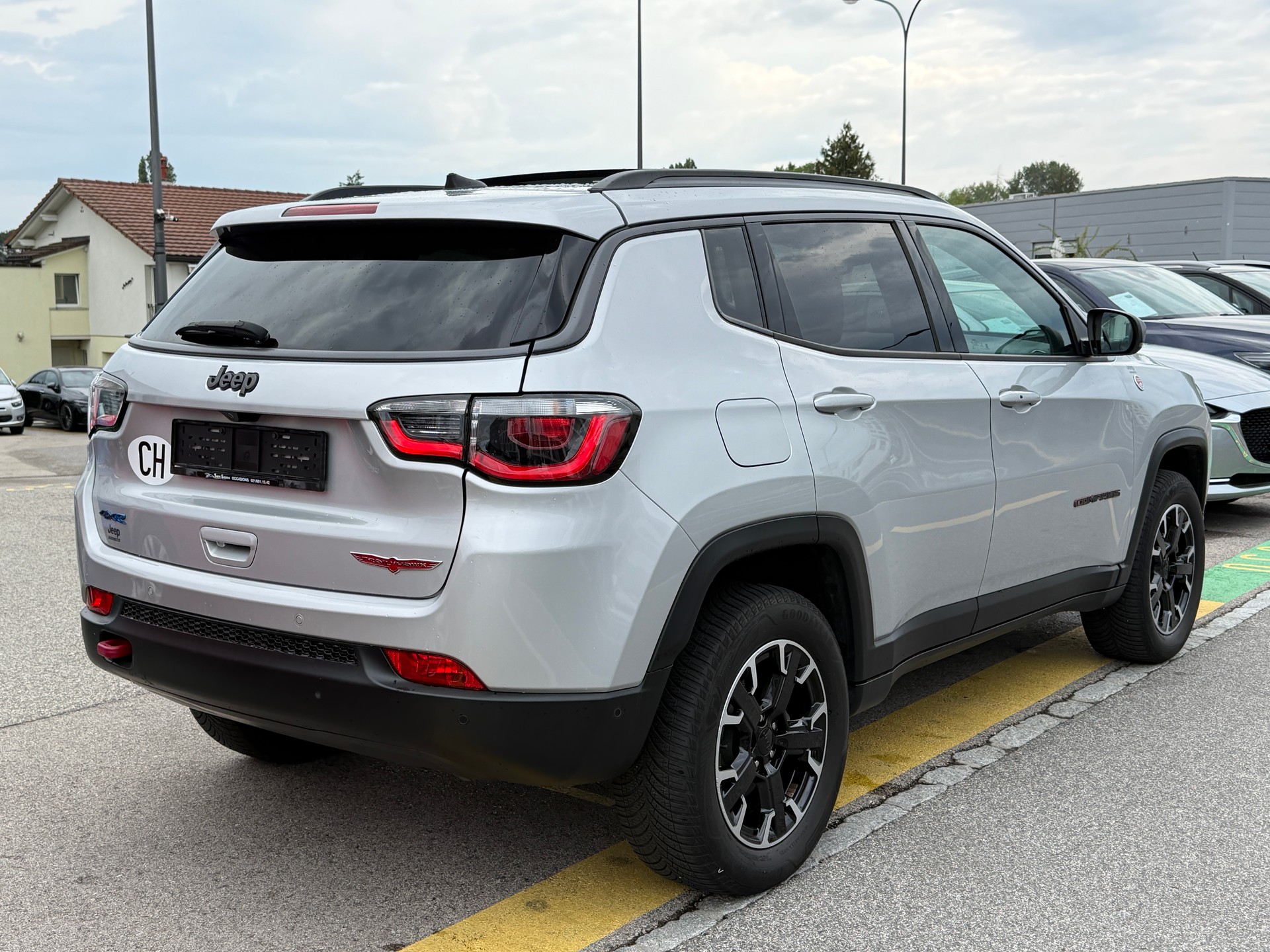 JEEP Compass 1.3 T PHEV Trailhawk AWD - Véhicule Suisse de 1ère Main - Nouvelle Expertise - NEU MFK : 31.07.2026 - Garantie dès 350.--image-7