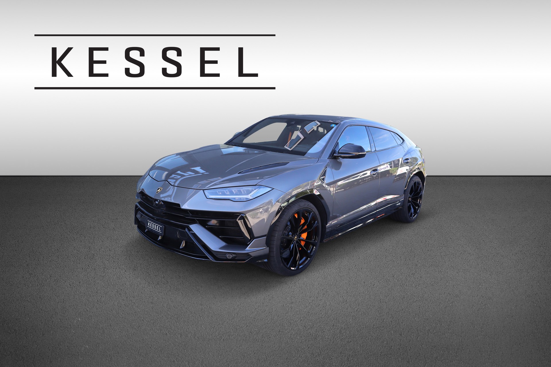 LAMBORGHINI Urus S-image-2