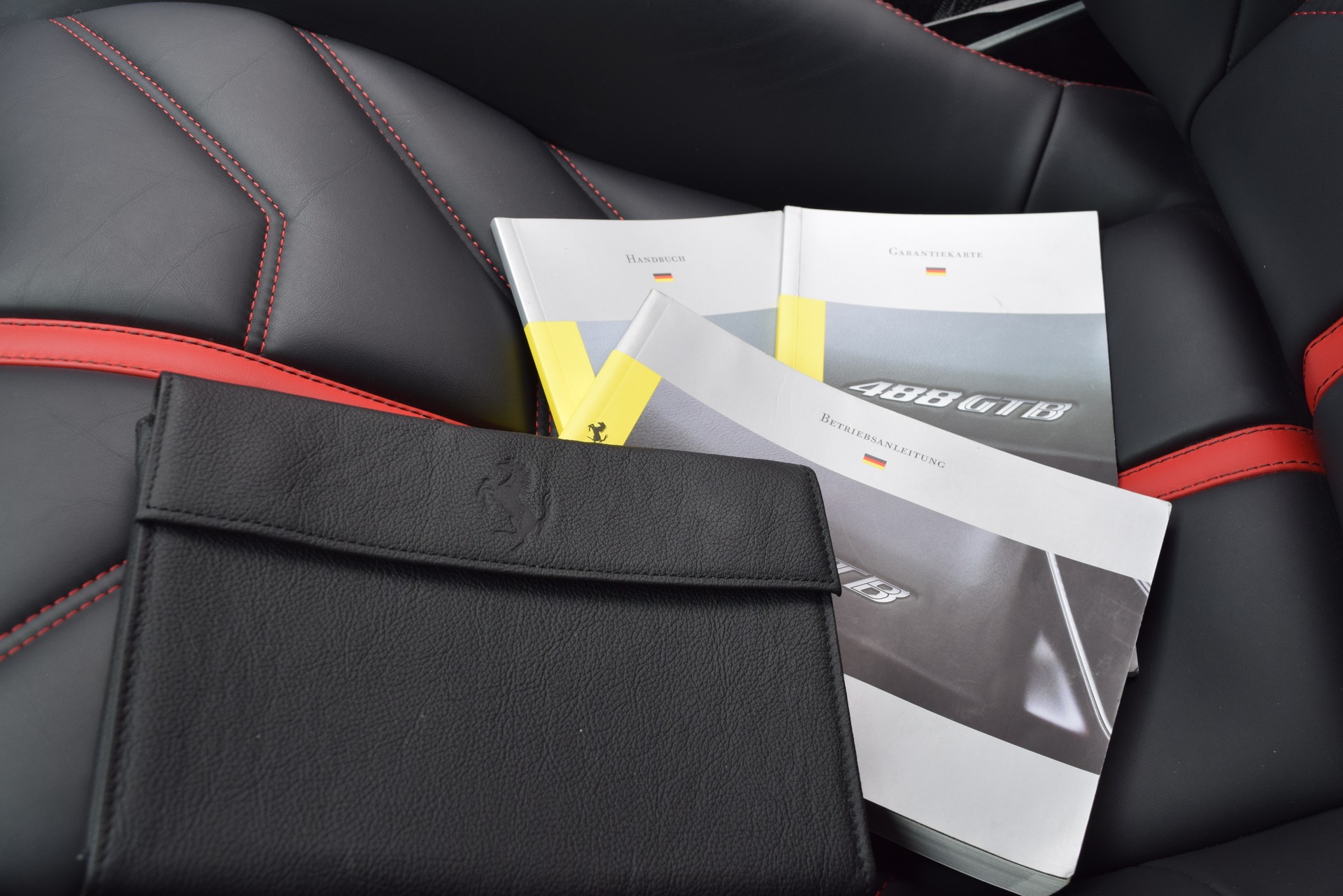FERRARI 488 GTB 3.9 V8-image-21