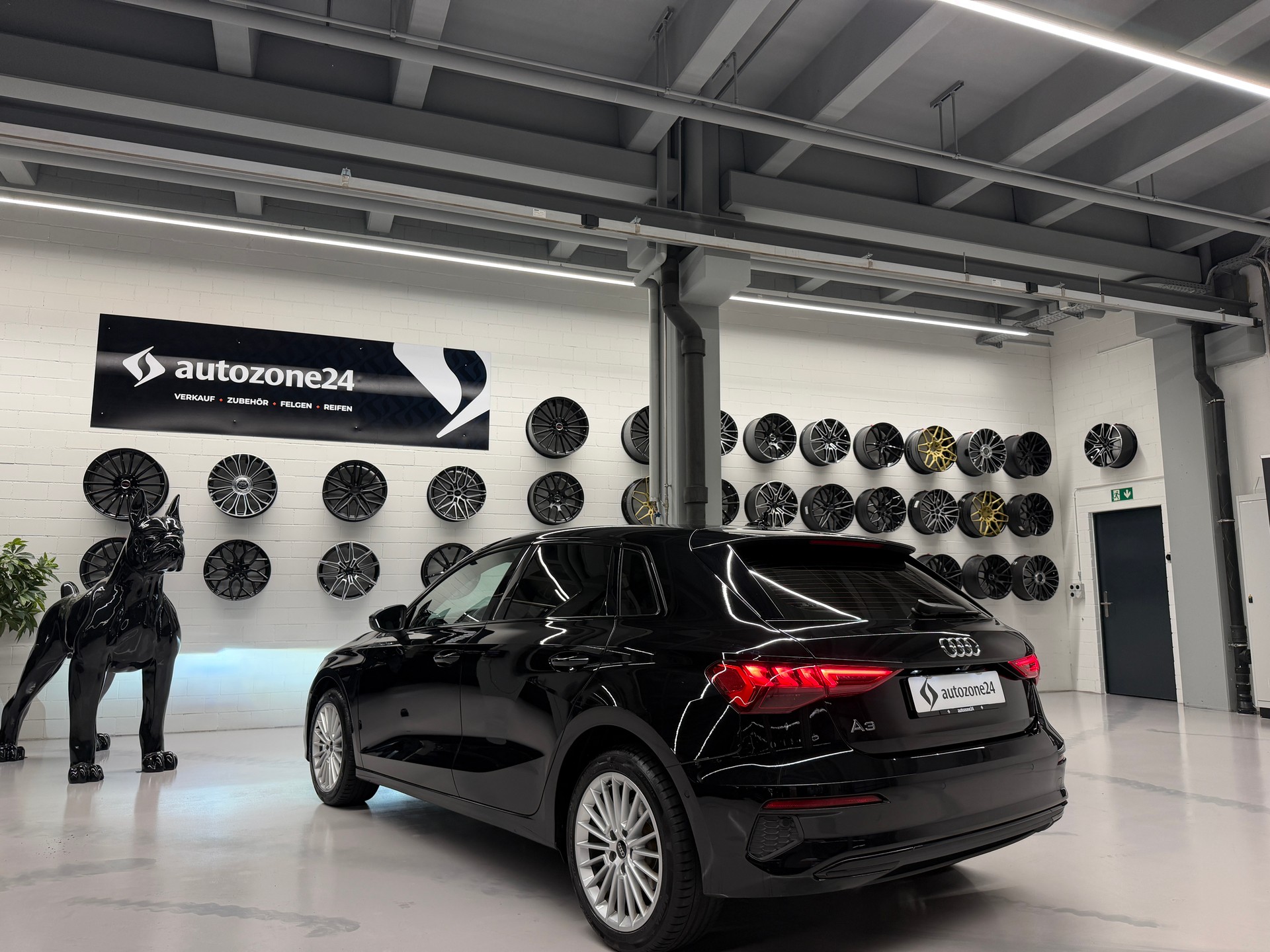 AUDI A3 Sportback 1.5 35 TFSI Advanced S-Tronic *CH-Auto*Gratis Service*Werksgarantie bis 07.2027*Frisch ab Service**-image-4