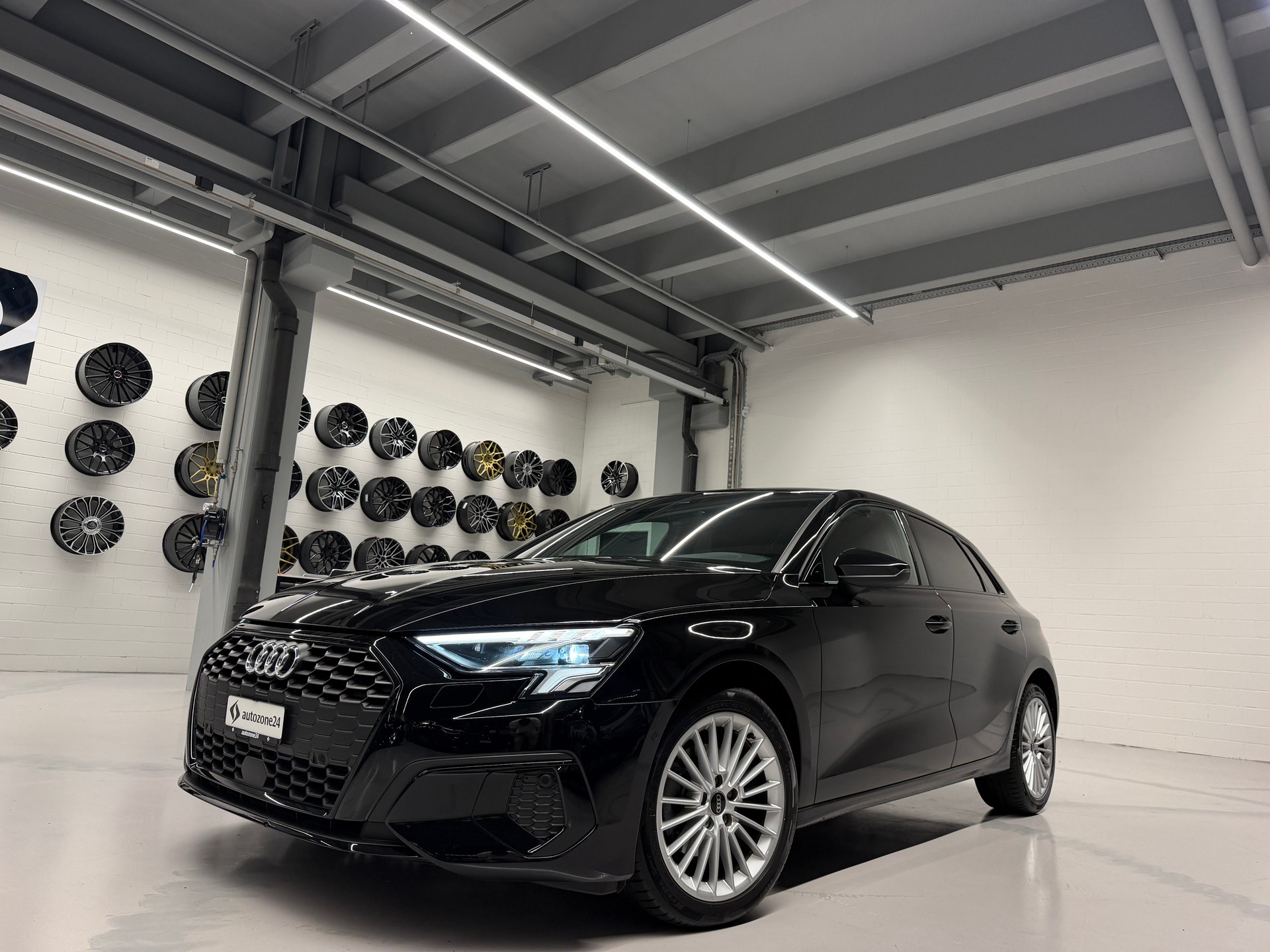 AUDI A3 Sportback 1.5 35 TFSI Advanced S-Tronic *CH-Auto*Gratis Service*Werksgarantie bis 07.2027*Frisch ab Service**-image-5