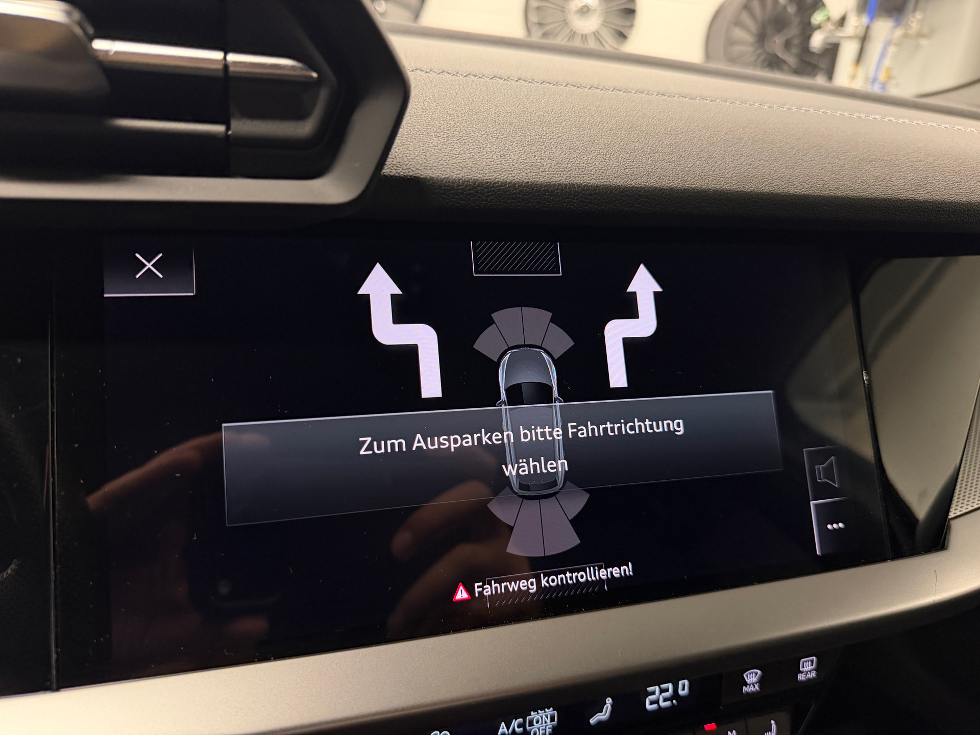 AUDI A3 Sportback 1.5 35 TFSI Advanced S-Tronic *CH-Auto*Gratis Service*Werksgarantie bis 07.2027*Frisch ab Service**-image-20