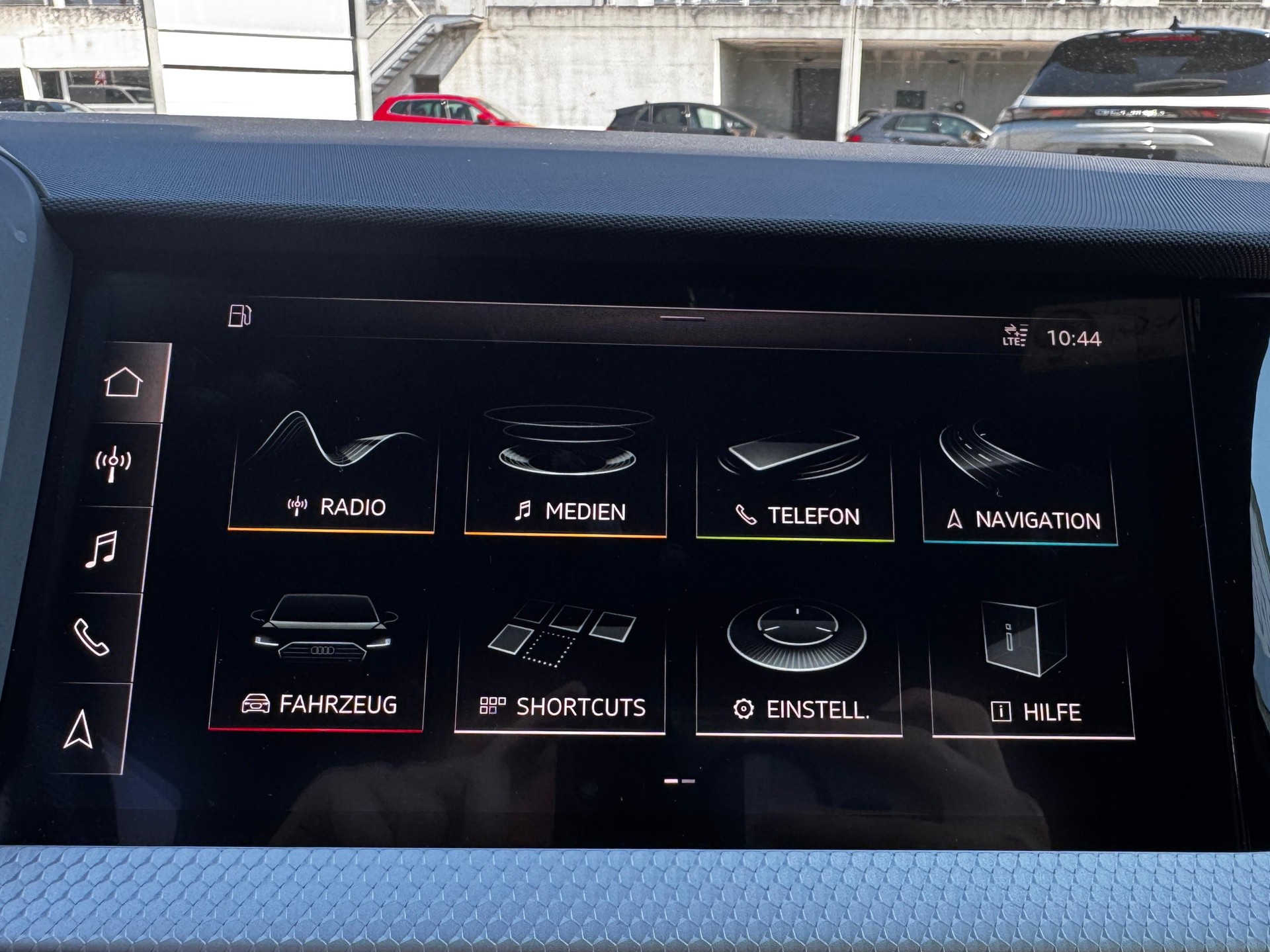 AUDI A1 Sportback 40 TFSI S Line S-tronic-image-21