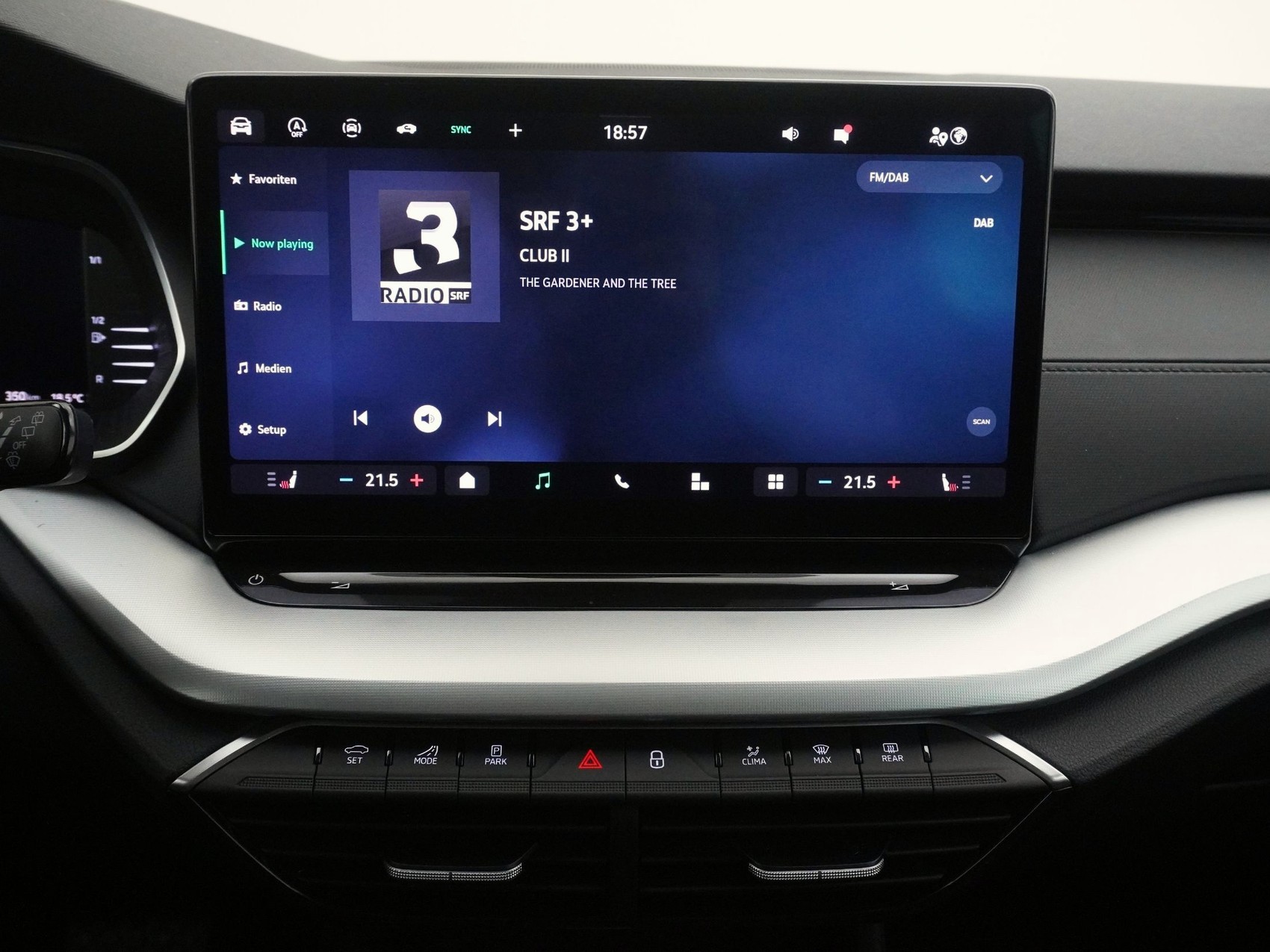 SKODA Octavia 2.0 TSI Selection-Loft 4x4 DSG-image-19