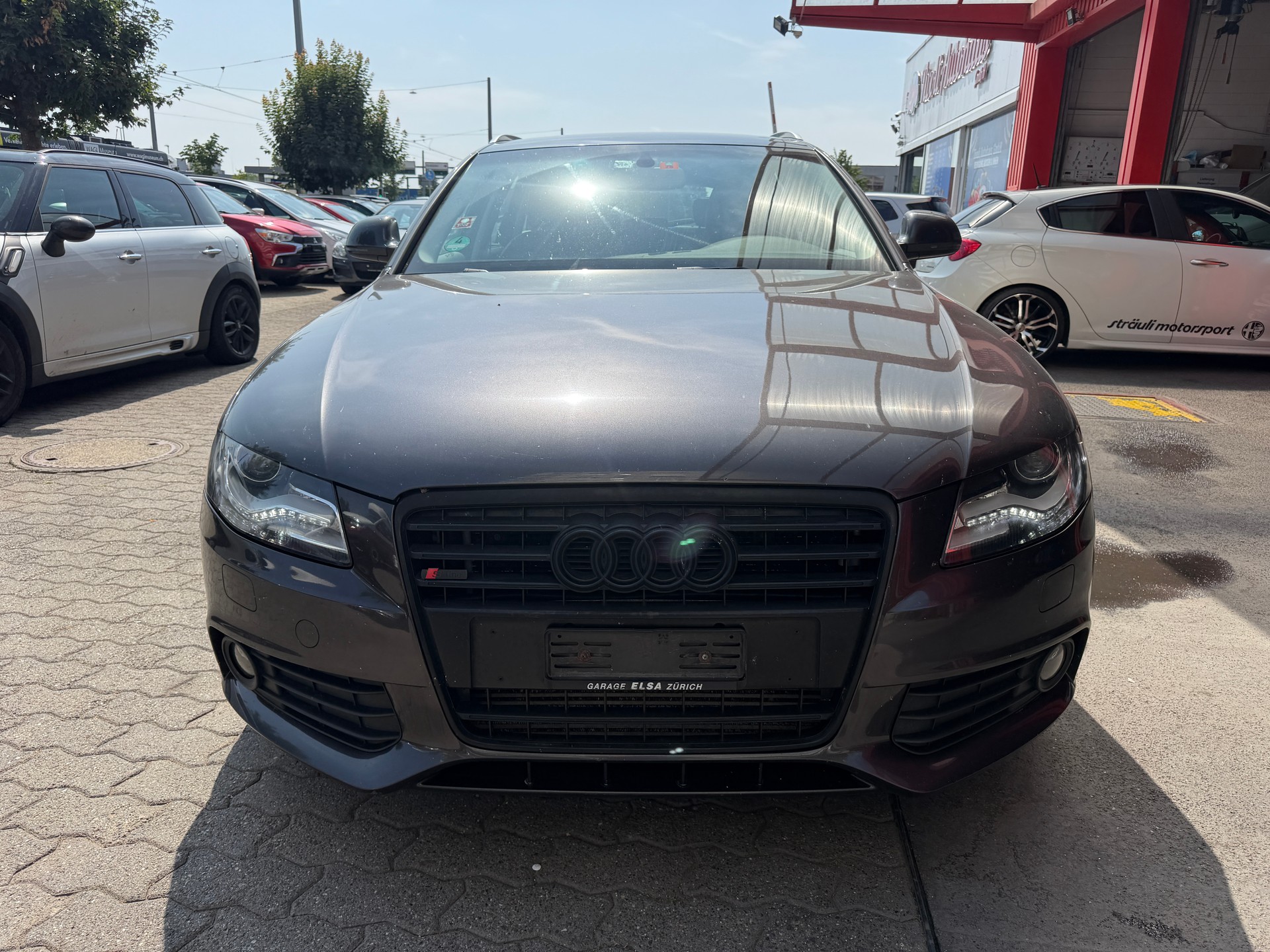 AUDI A4 Avant 2.0 TDI-image-2