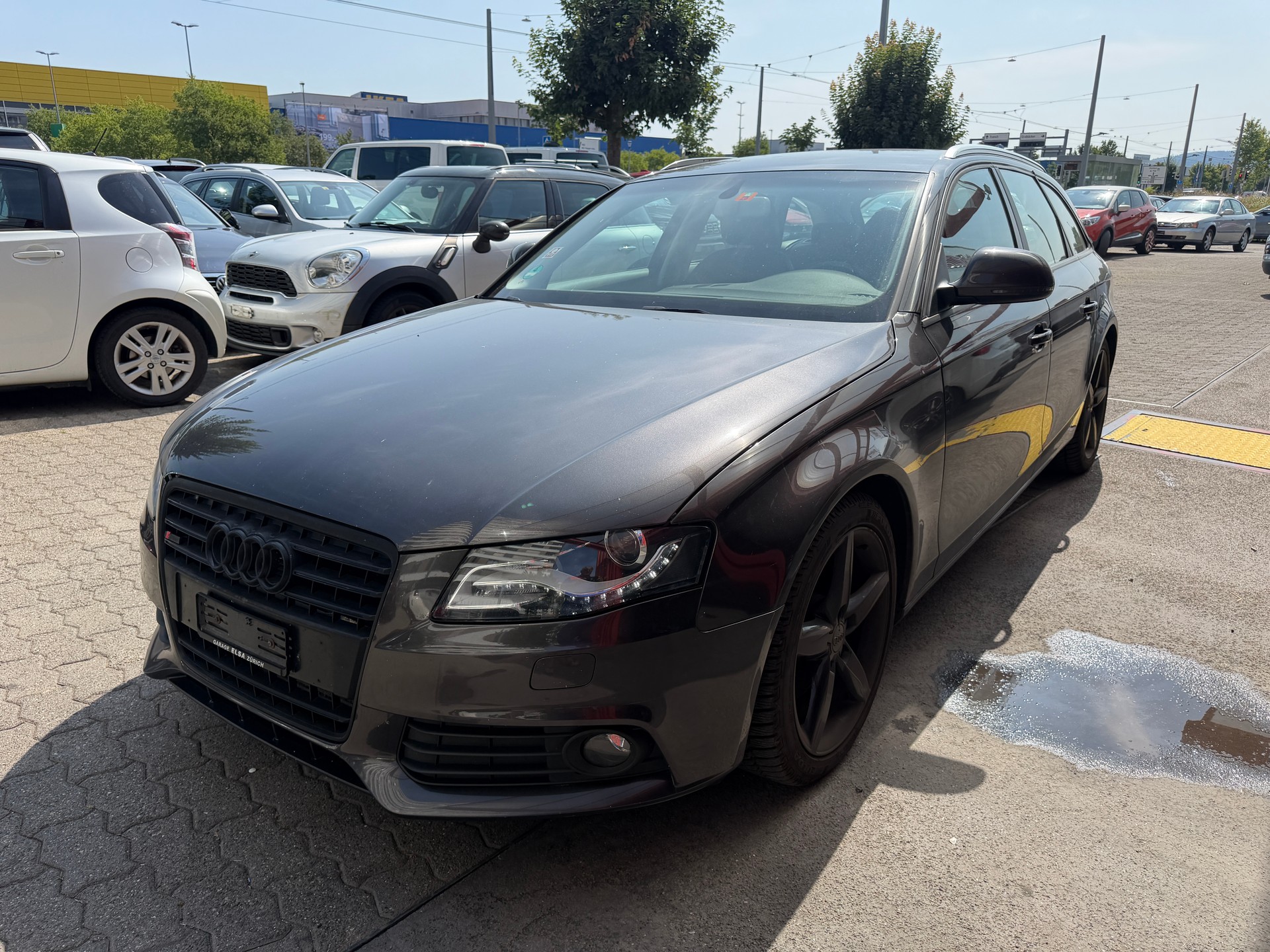 AUDI A4 Avant 2.0 TDI-image-0