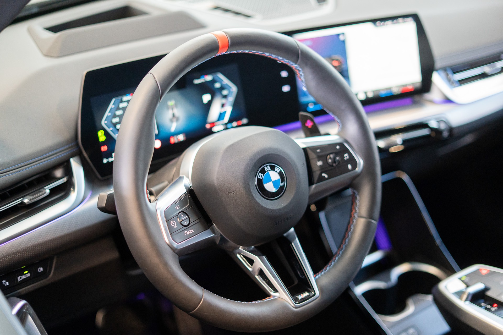 BMW X1 M35i / Head-Up / Harman Kardon / 360° Kamera-image-7