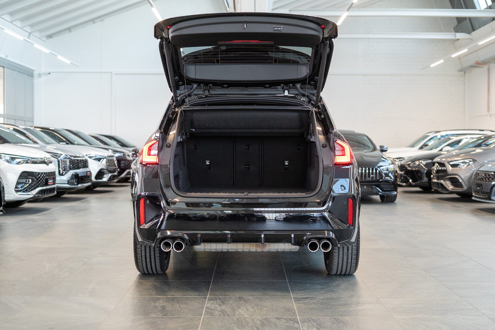 BMW X1 M35i / Head-Up / Harman Kardon / 360° Kamera-image-5