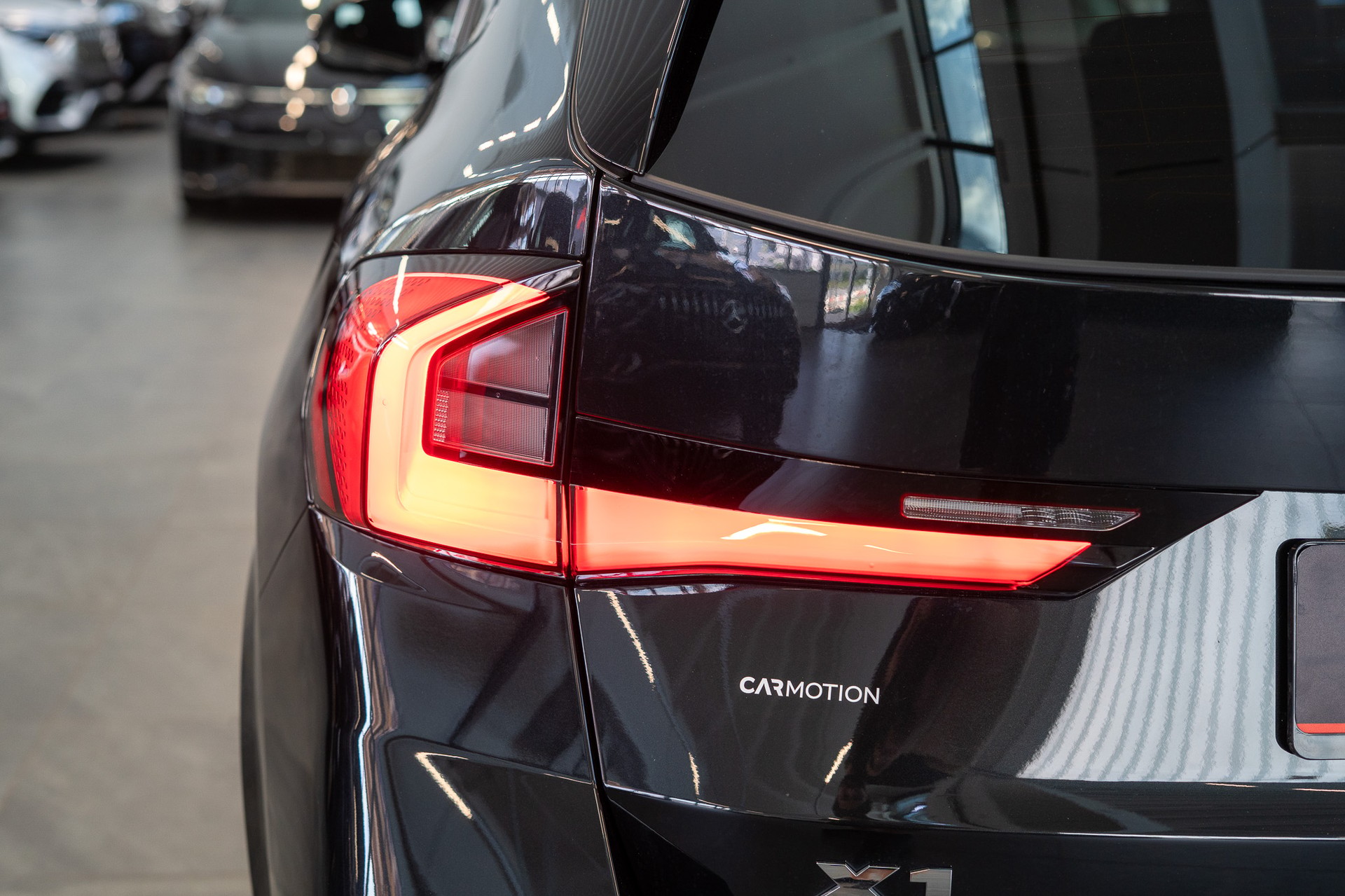 BMW X1 M35i / Head-Up / Harman Kardon / 360° Kamera-image-22