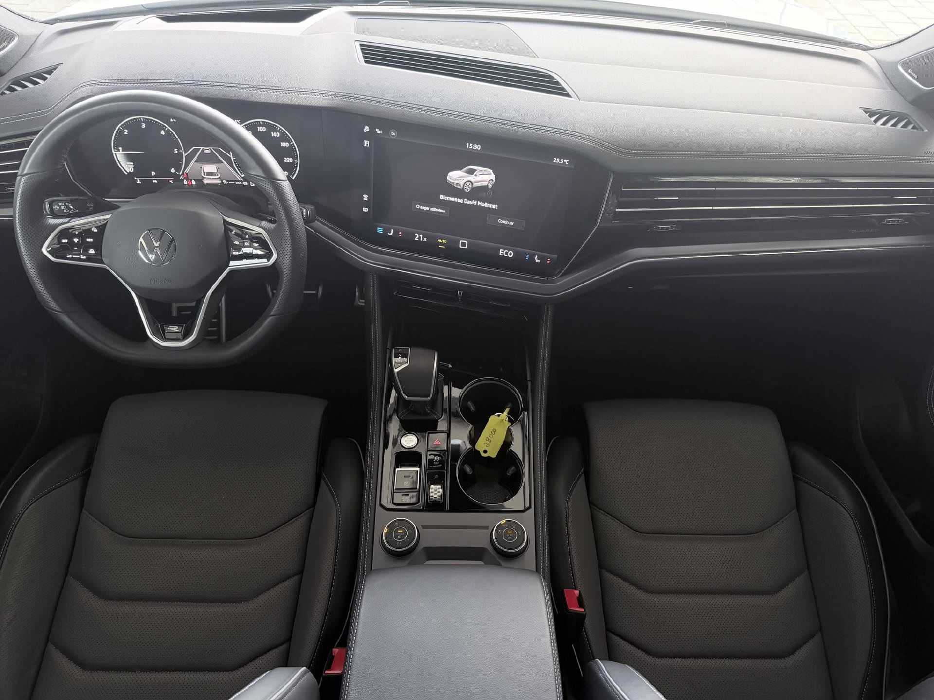 VW Touareg 3.0 V6 TDI 286 R-Line-image-7