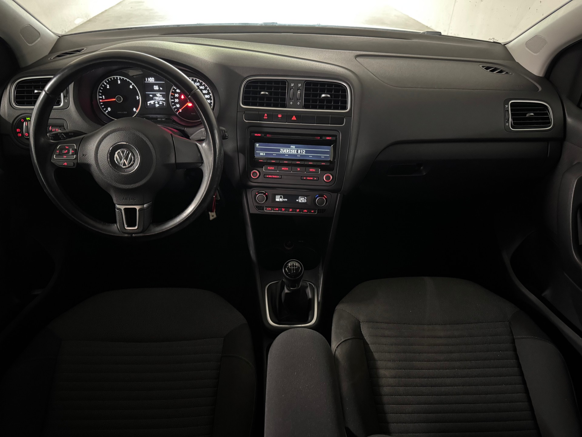 VW Polo 1.6 TDI Design-image-10