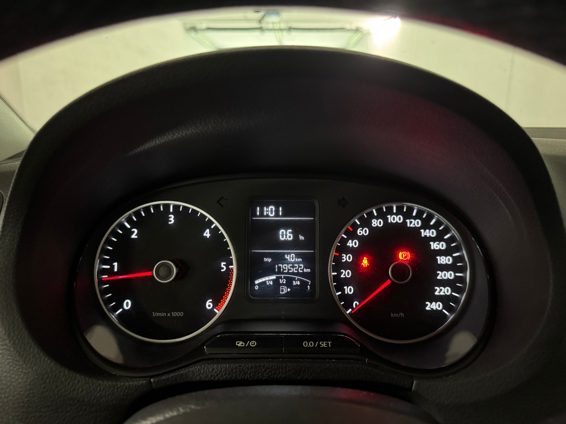 VW Polo 1.6 TDI Design-image-14