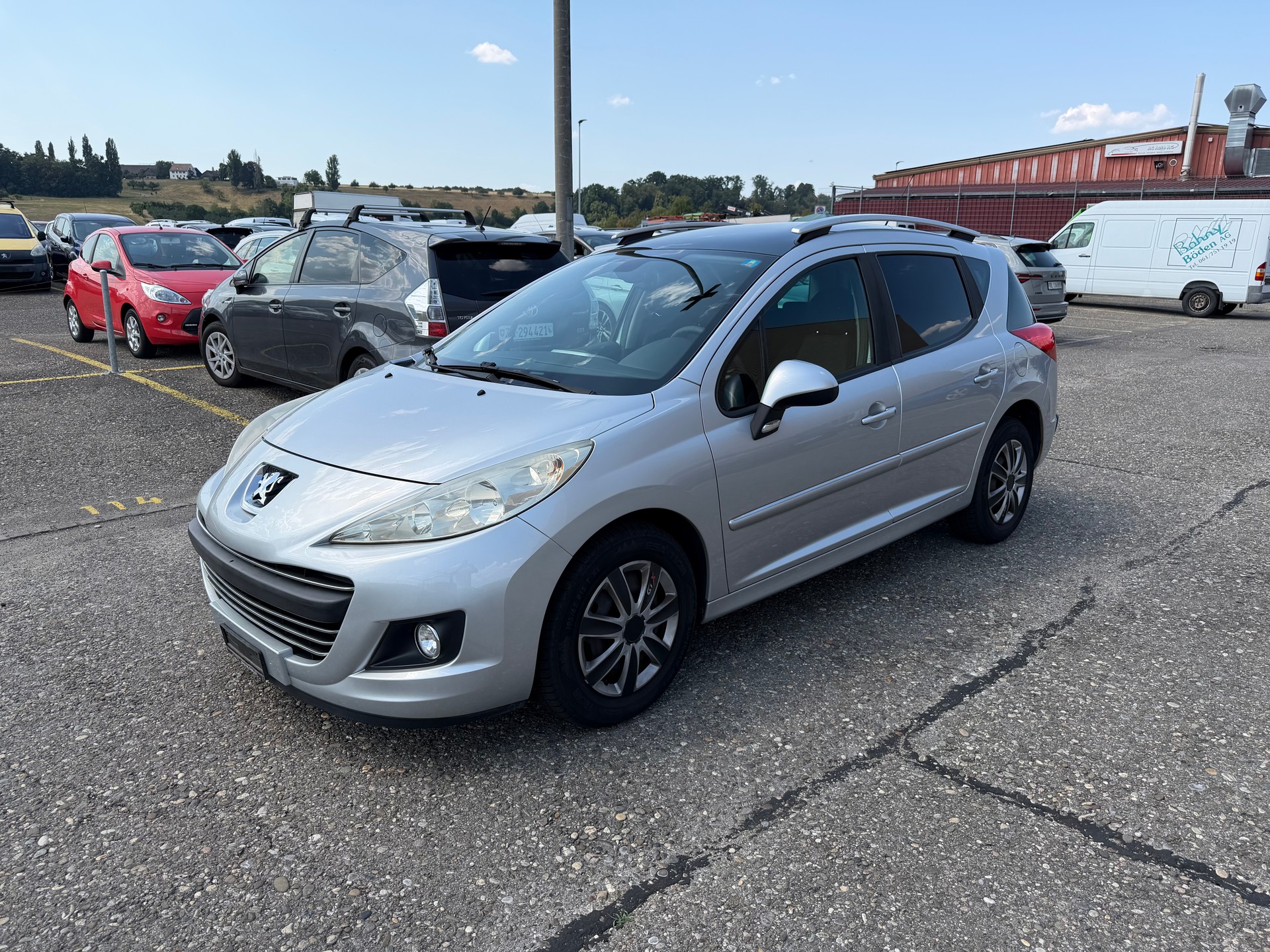 PEUGEOT 207 SW 1.6 16V Lion Edition Automatic-image-2