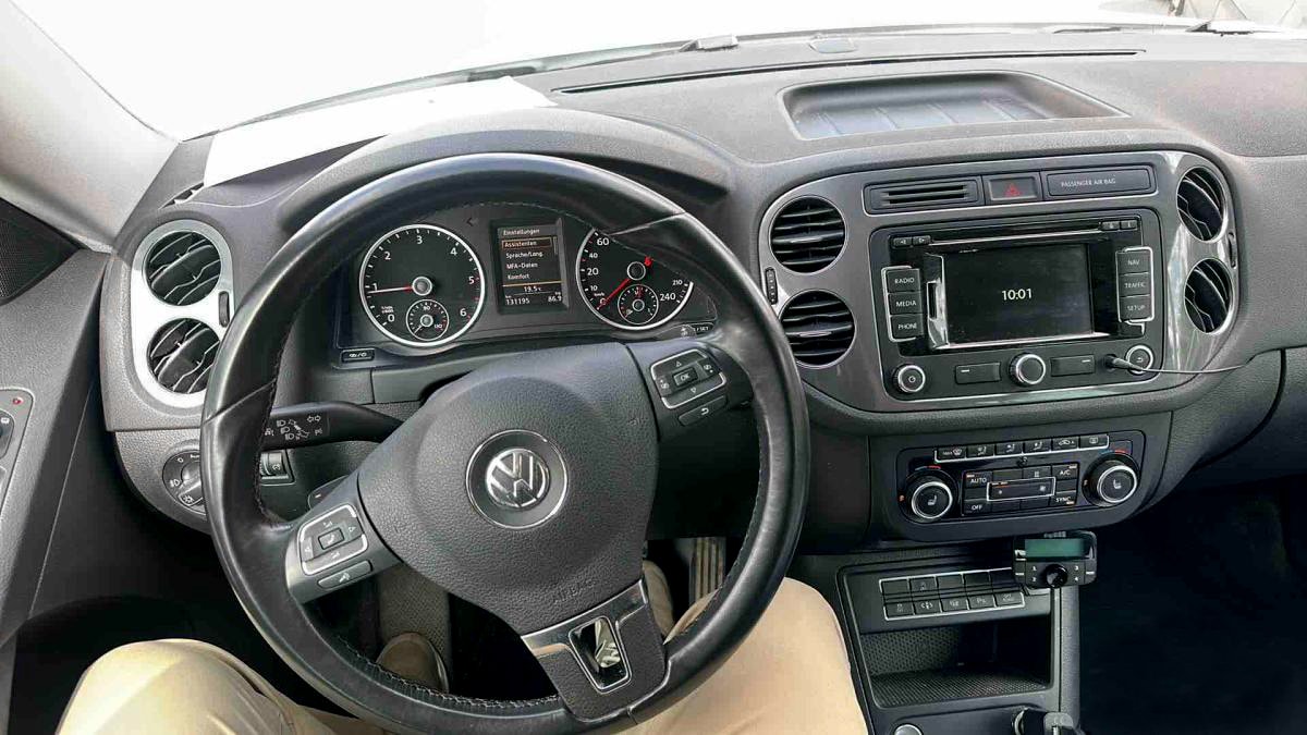 VW Tiguan 2.0 TDI BMT Design 4Motion DSG-image-5