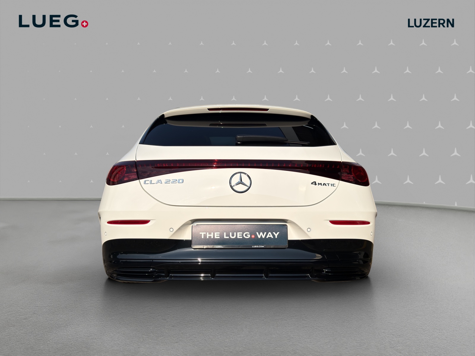 MERCEDES-BENZ CLA Shooting Brake 220 4Matic 8G-DCT-image-3