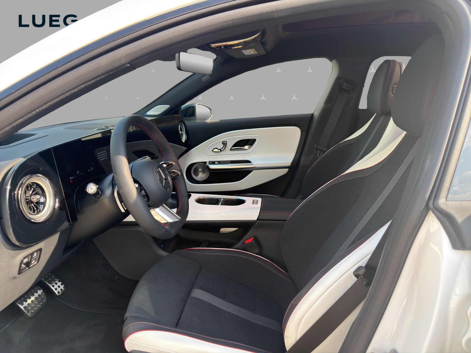 MERCEDES-BENZ CLA Shooting Brake 220 4Matic 8G-DCT-image-7