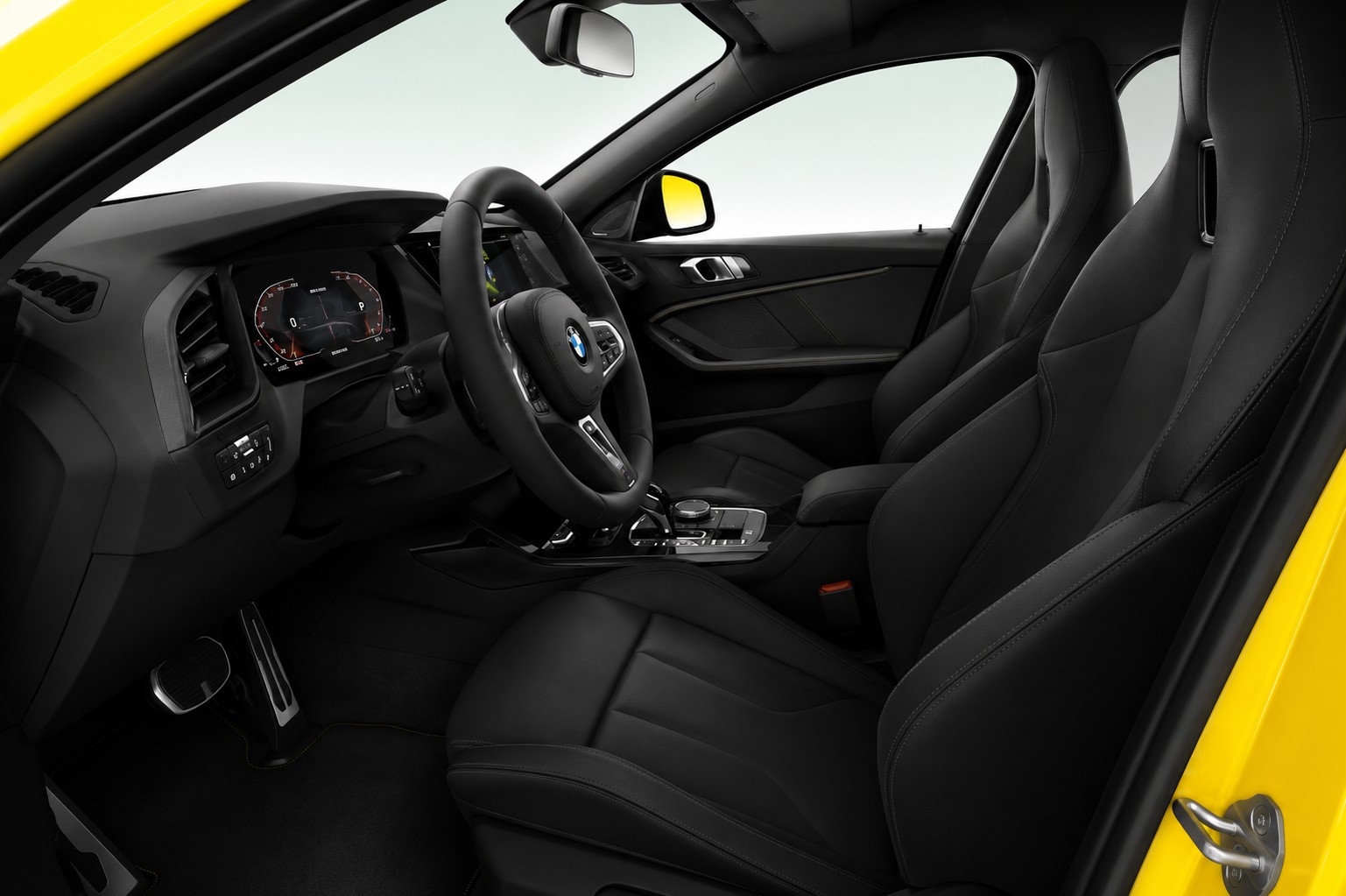 BMW M135i M Performance xDrive F40 (CH)-image-2