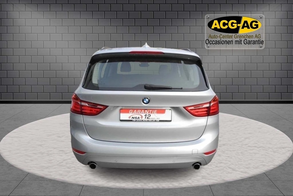 BMW 220d Gran Tourer Steptronic ** Frisch ab MFK and Service **-image-4