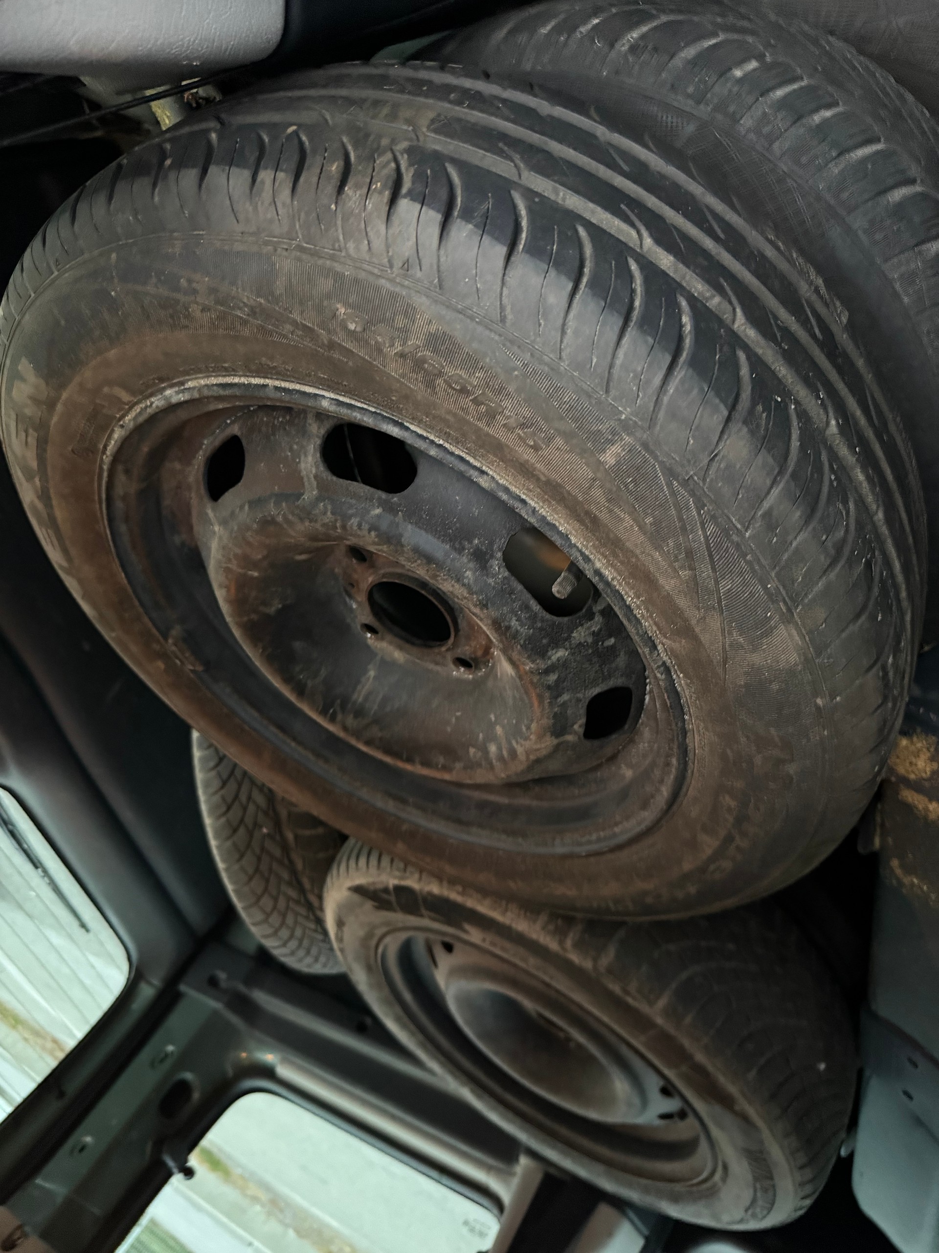 PEUGEOT Partner 1.6 Country-image-9