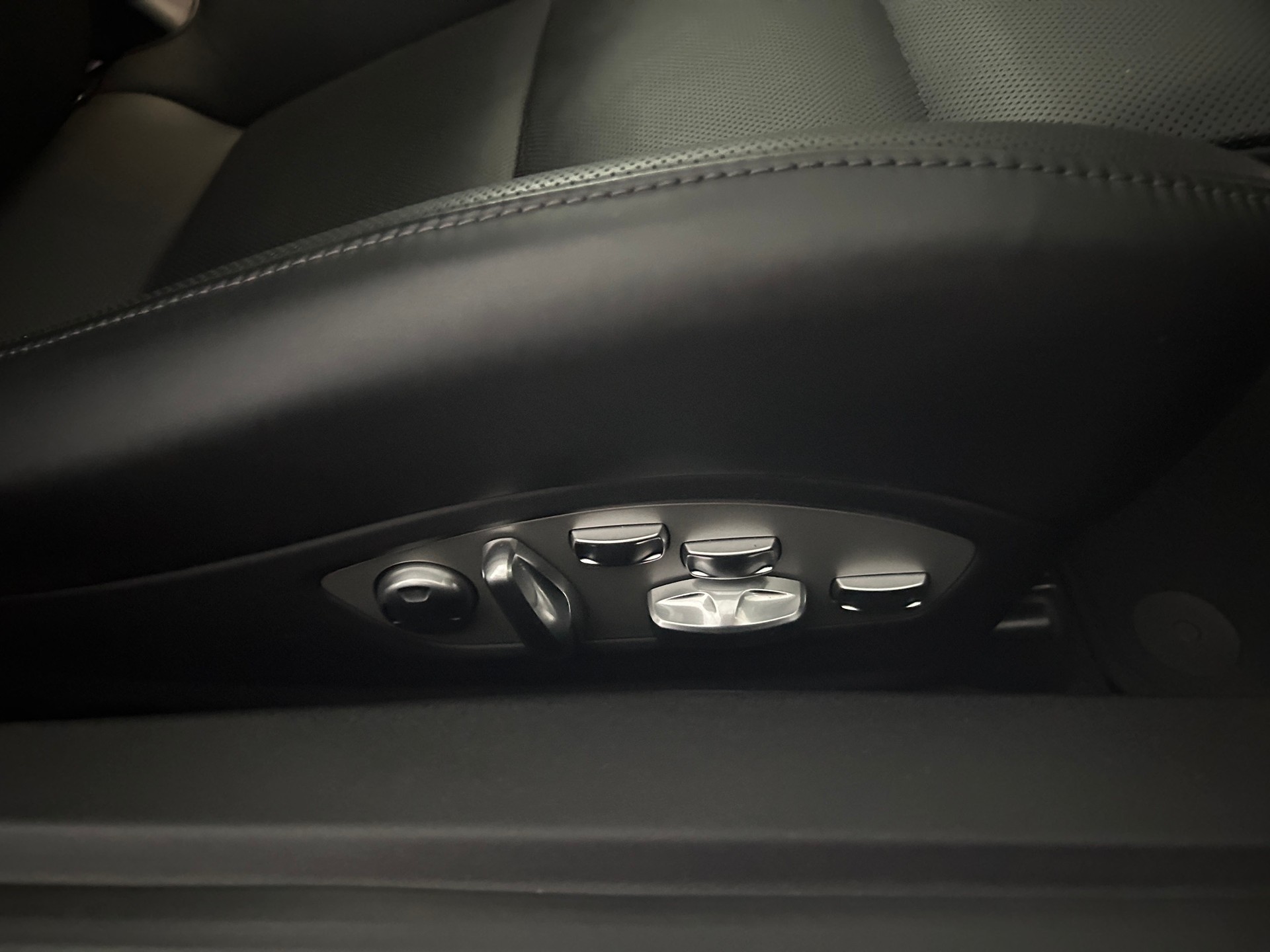 PORSCHE 911 Turbo S -991.2- Sammlerfahrzeug-ohne OPF-image-23