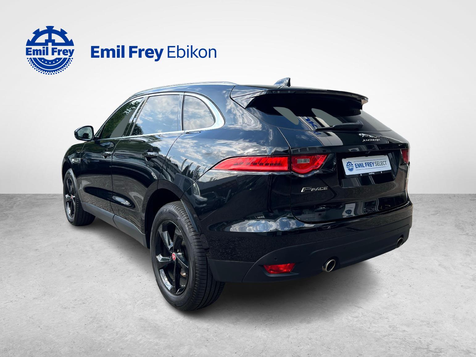 JAGUAR F-Pace 2.0 T 300 Portfolio AWD-image-2