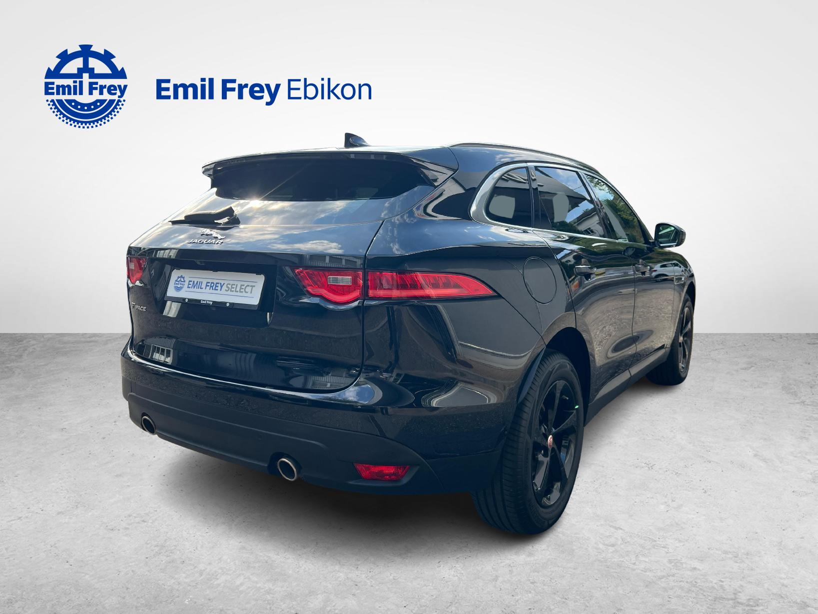 JAGUAR F-Pace 2.0 T 300 Portfolio AWD-image-4