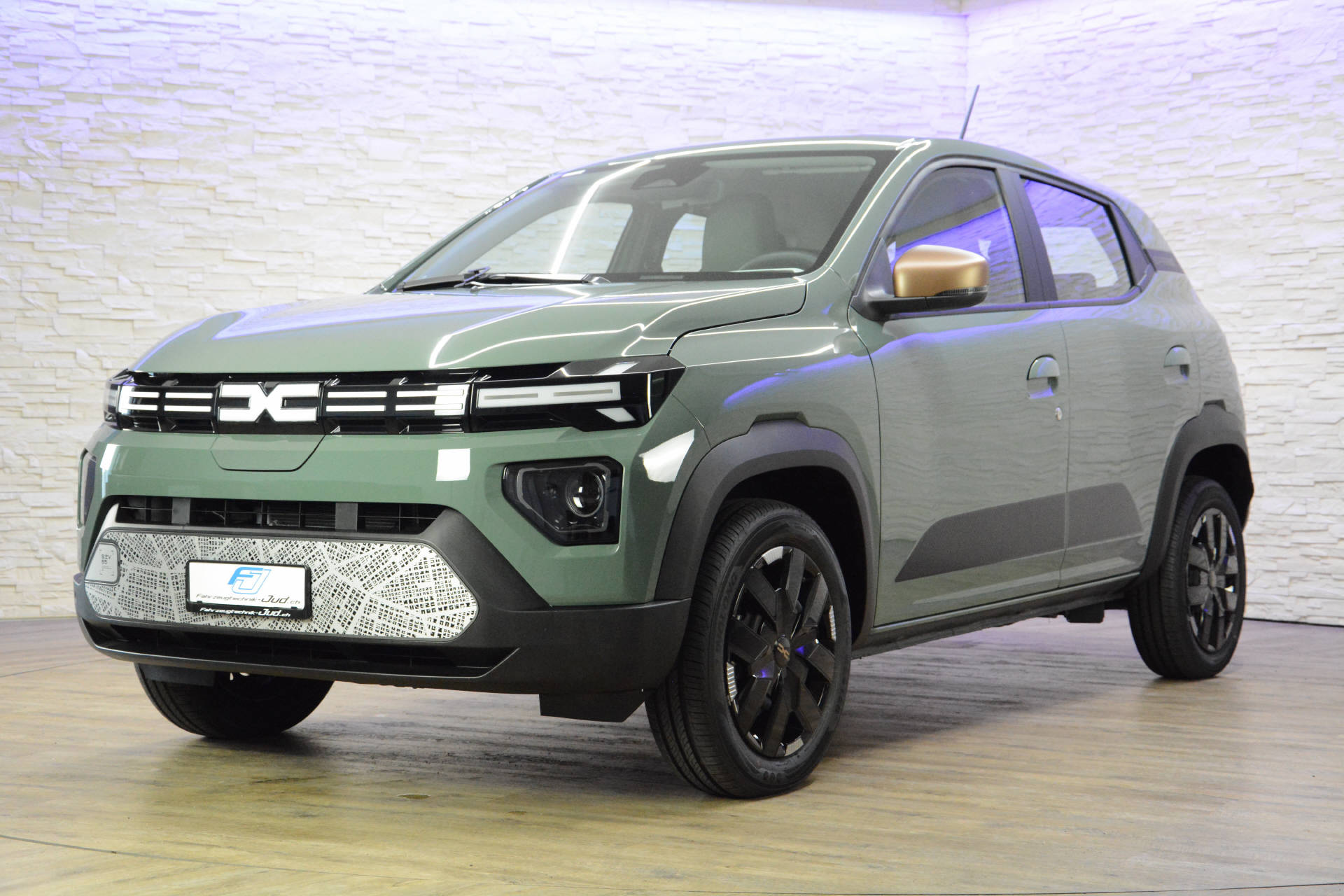 DACIA Spring Extreme-image-0